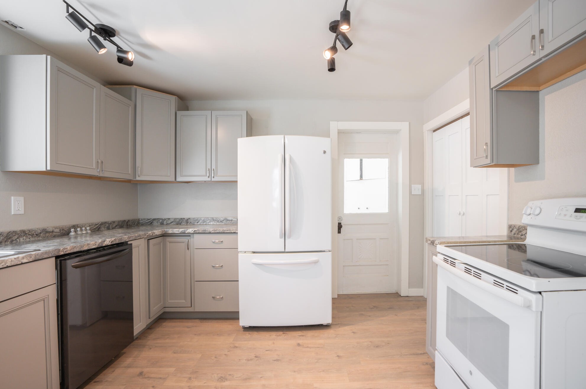 701 4th St, Kiel, WI 53042