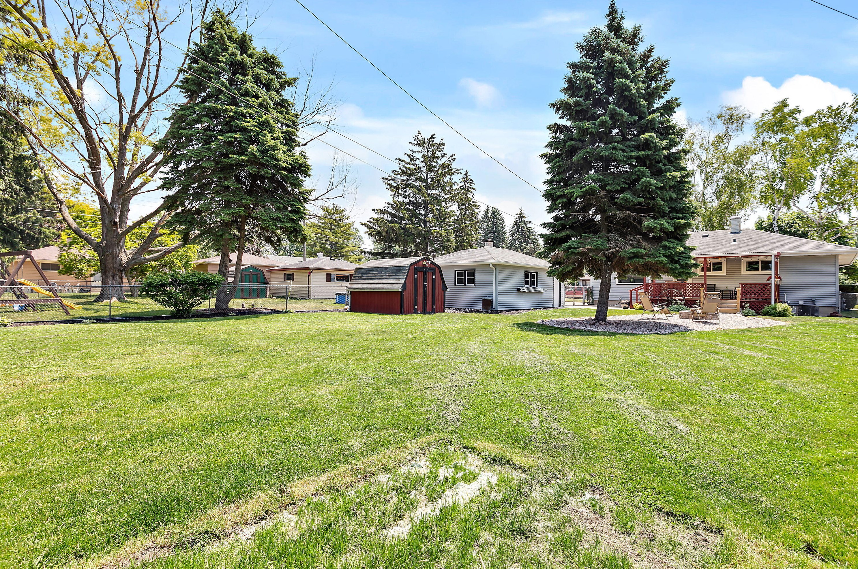 3347 Drexel Ave, Racine WI  53403-3709 exterior