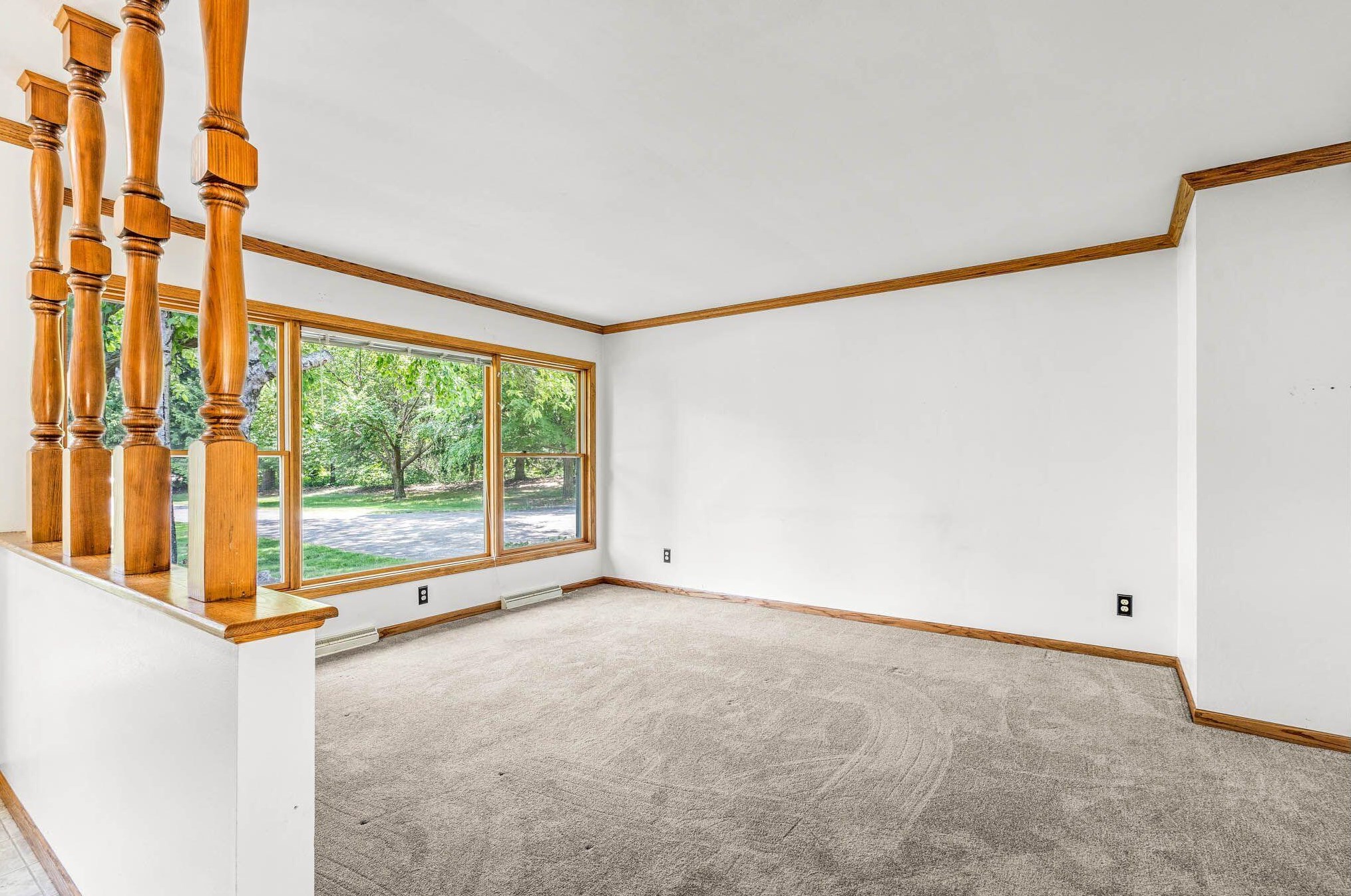 5327 Cascade Dr, West Bend, WI 53095