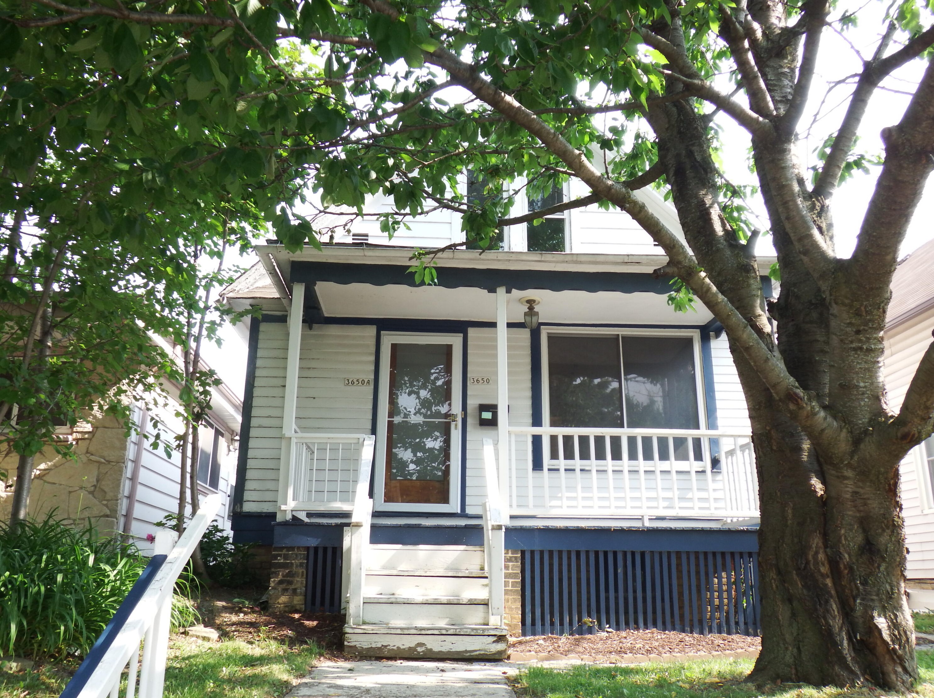 3650 E Squire Ave, Cudahy, WI 53110
