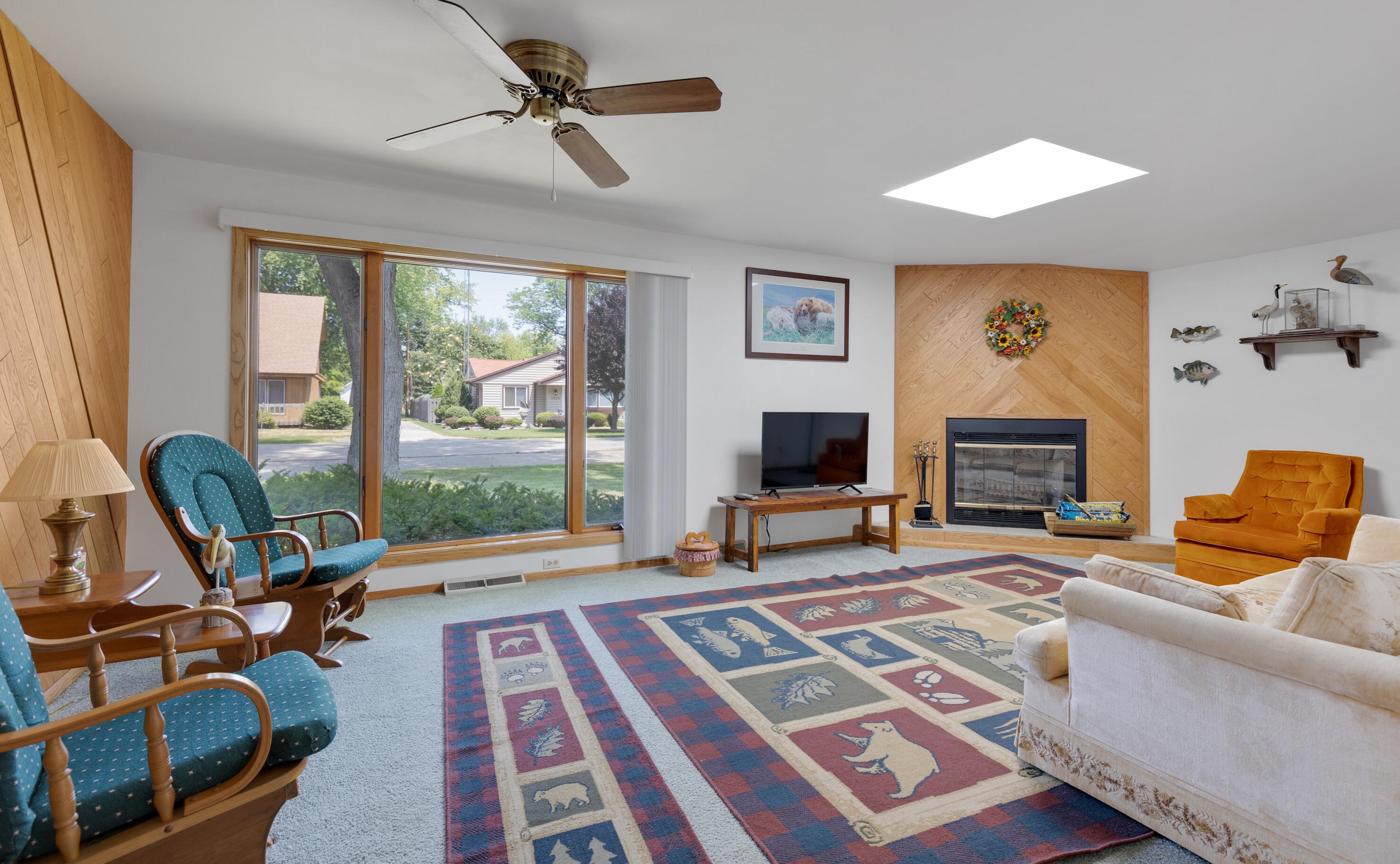 1529 Pheasant Ave, Twin Lakes, WI 53181