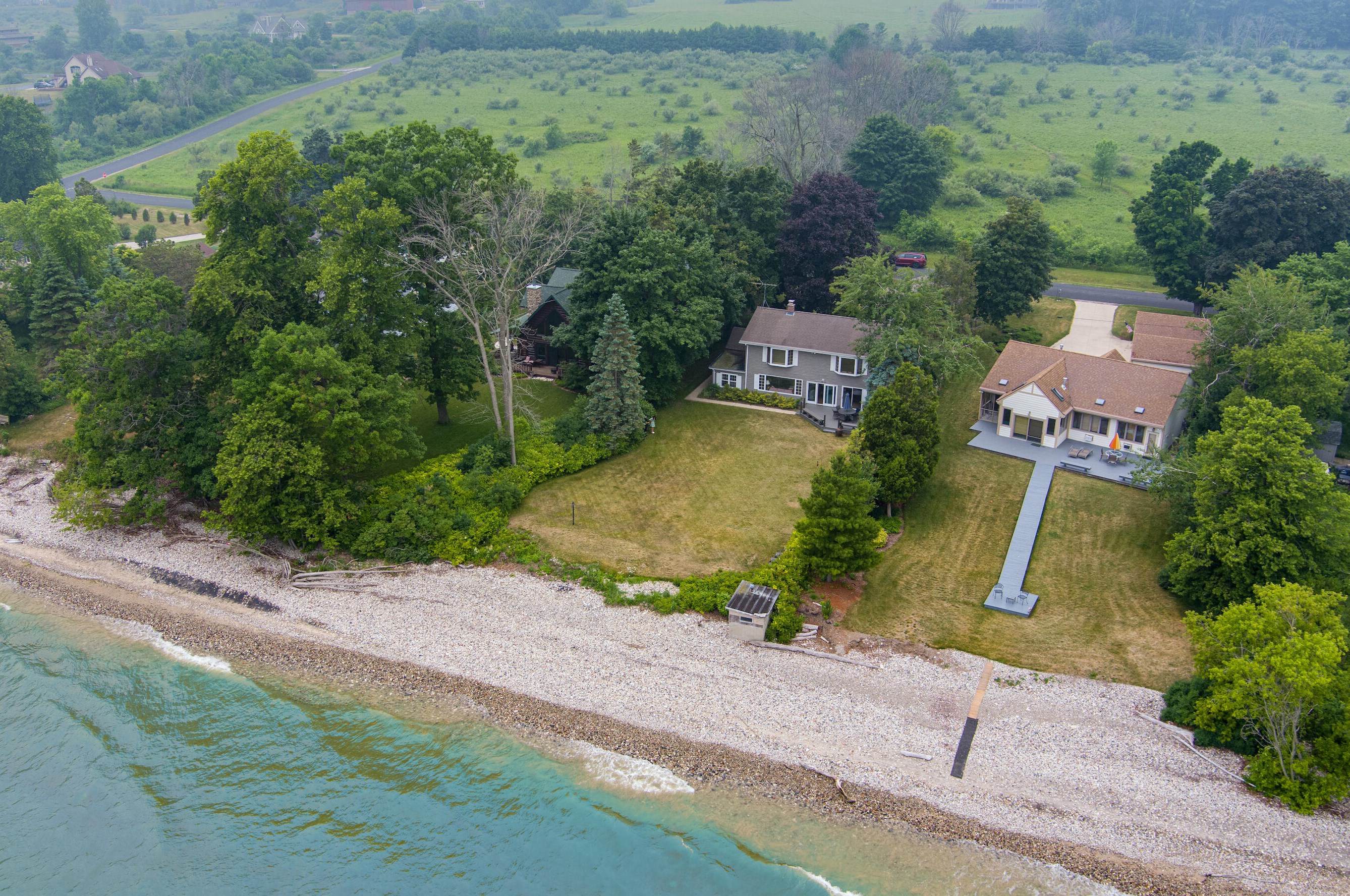 5336 Sandy Beach Ln, Belgium, WI 53004-9731