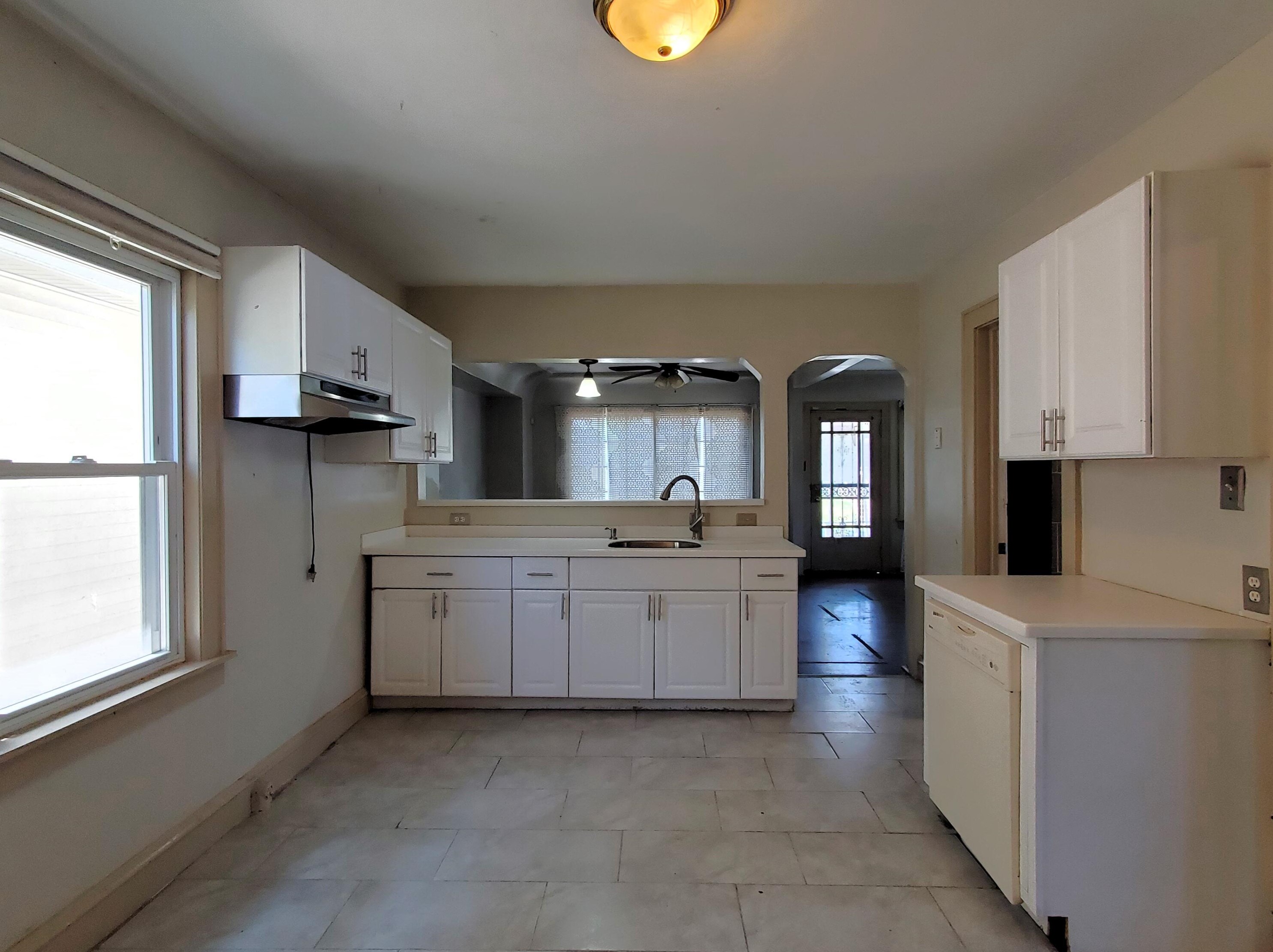 4906 N 37th St, Milwaukee, WI 53209