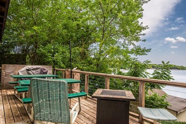 24015 64th Pl, Paddock Lake, WI 53168-9607
