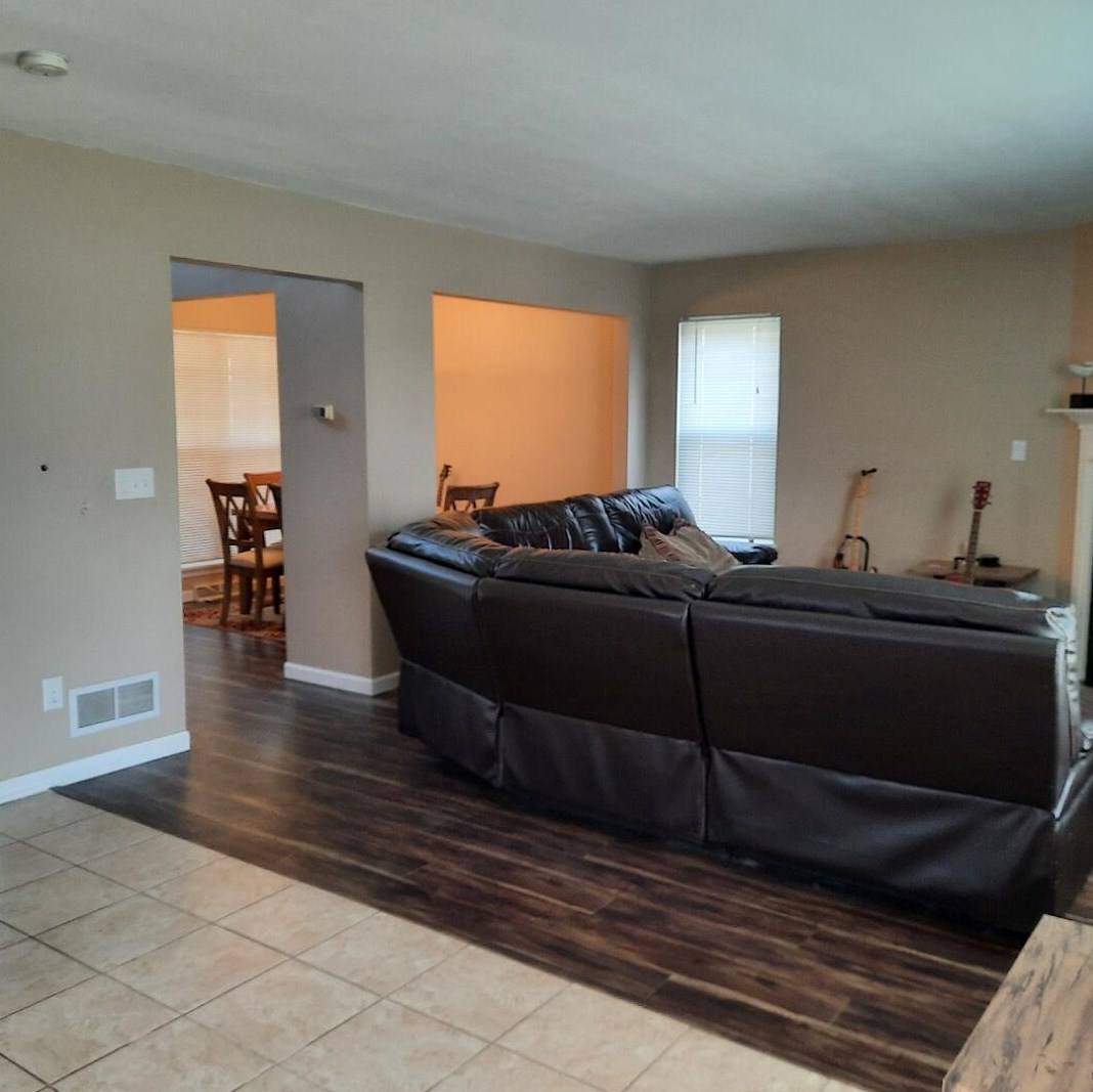 1935 W Vine St, Milwaukee, WI 53205