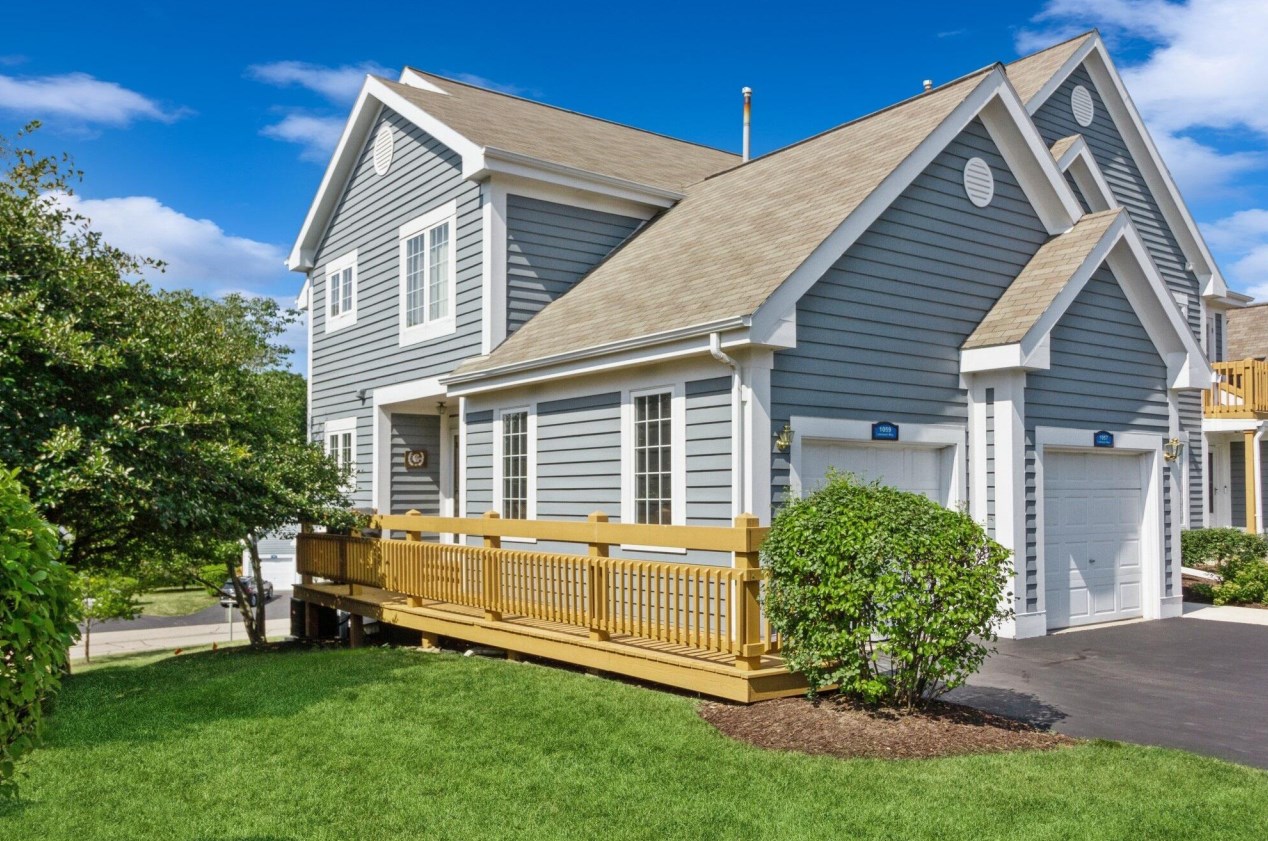 1059 Lakeland Way, Lake Geneva, WI 53147