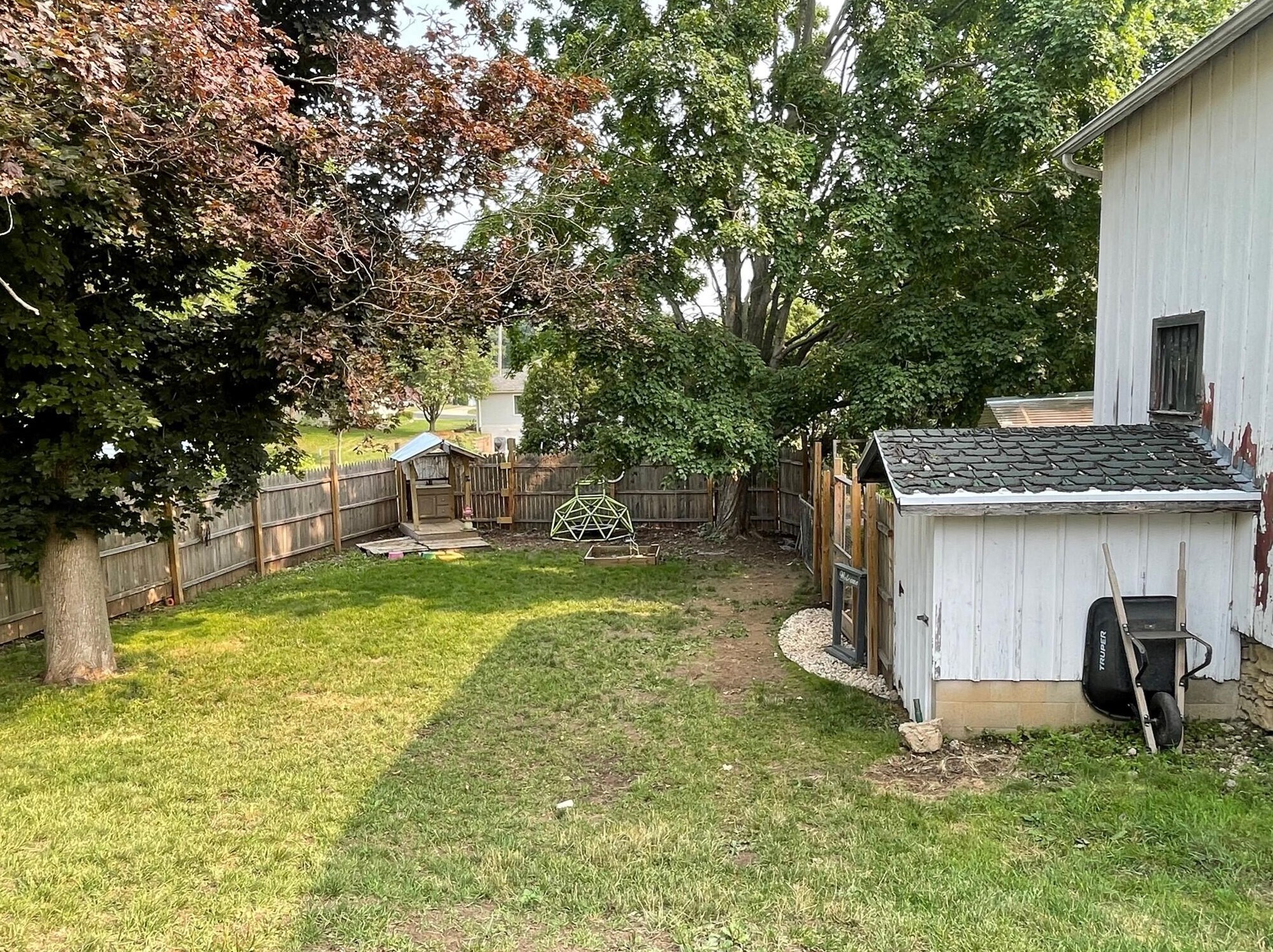 421 Sherman Ave, Fort Atkinson WI 53538-1956 exterior