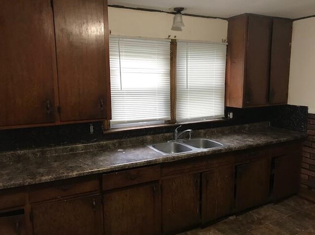 5720 N 42nd St, Milwaukee, WI 53209