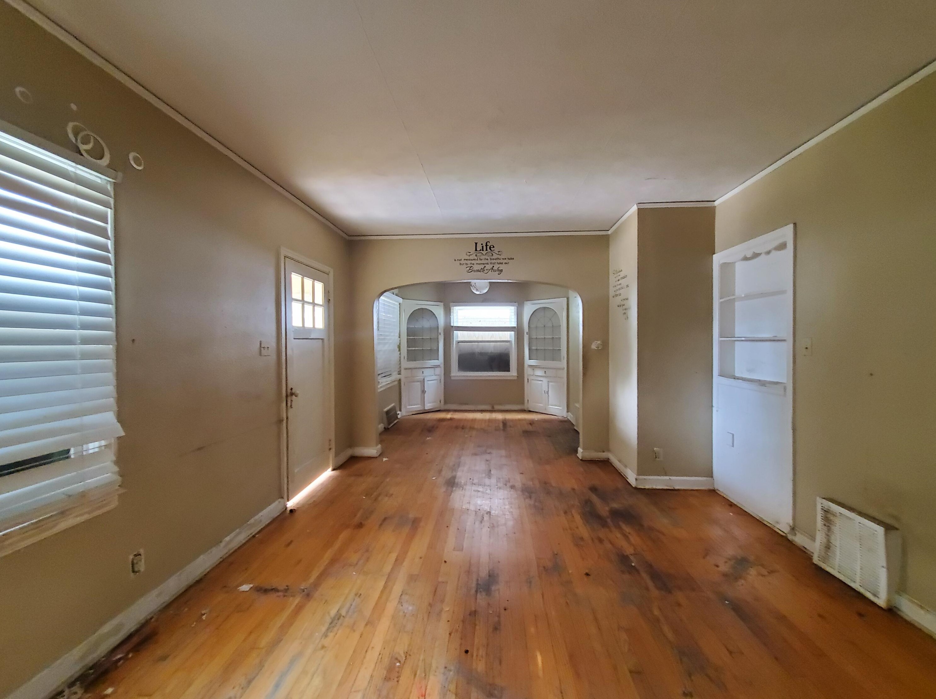 4266 N 48th St, Milwaukee, WI 53216