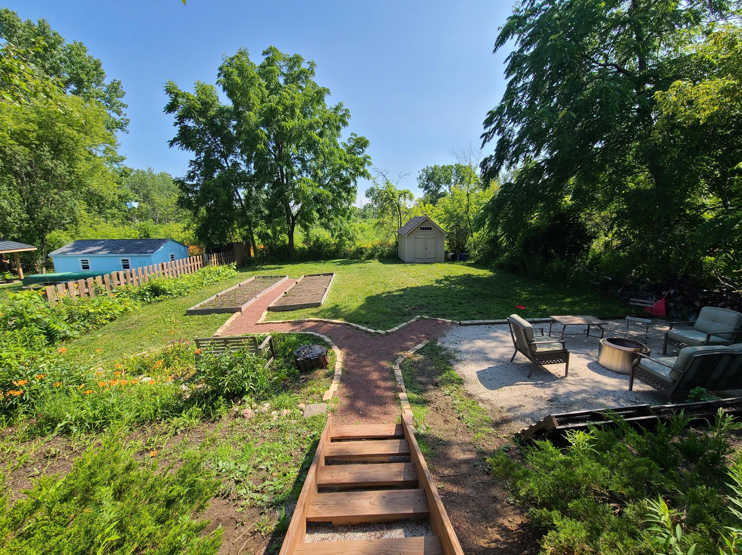 3865 American Ave, Oak Creek WI  53154-4817 exterior