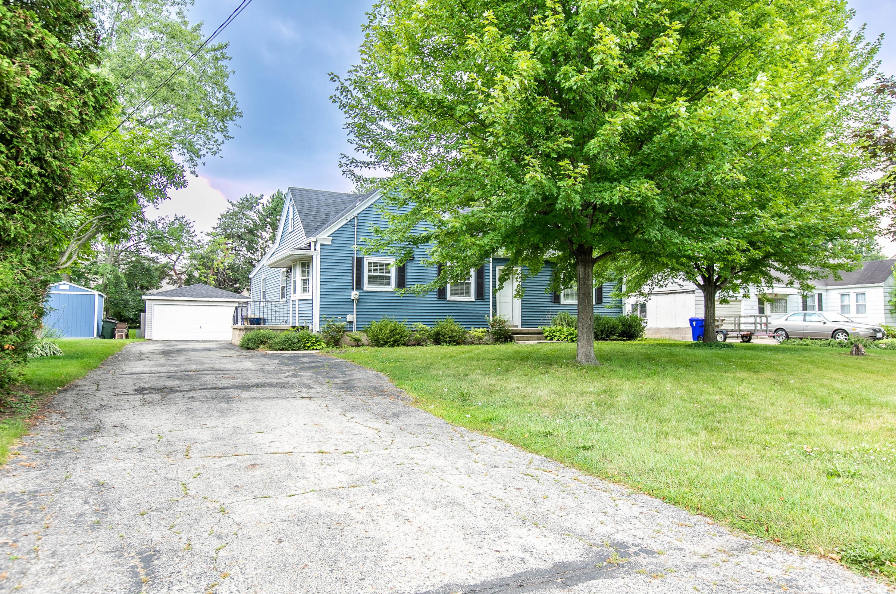 1348 30th Ave, Kenosha, WI 53144