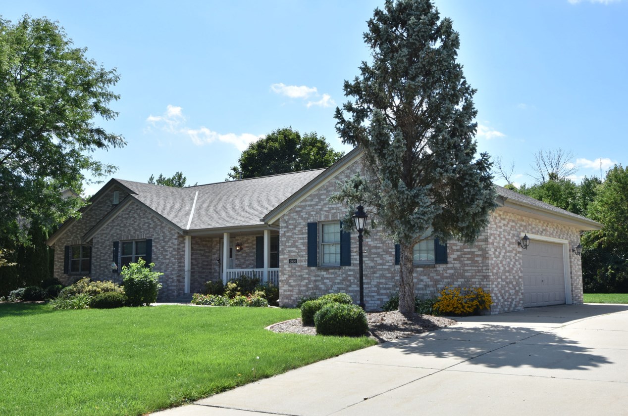 6837 Harvard Dr, Hales Corners, WI 53132-9057