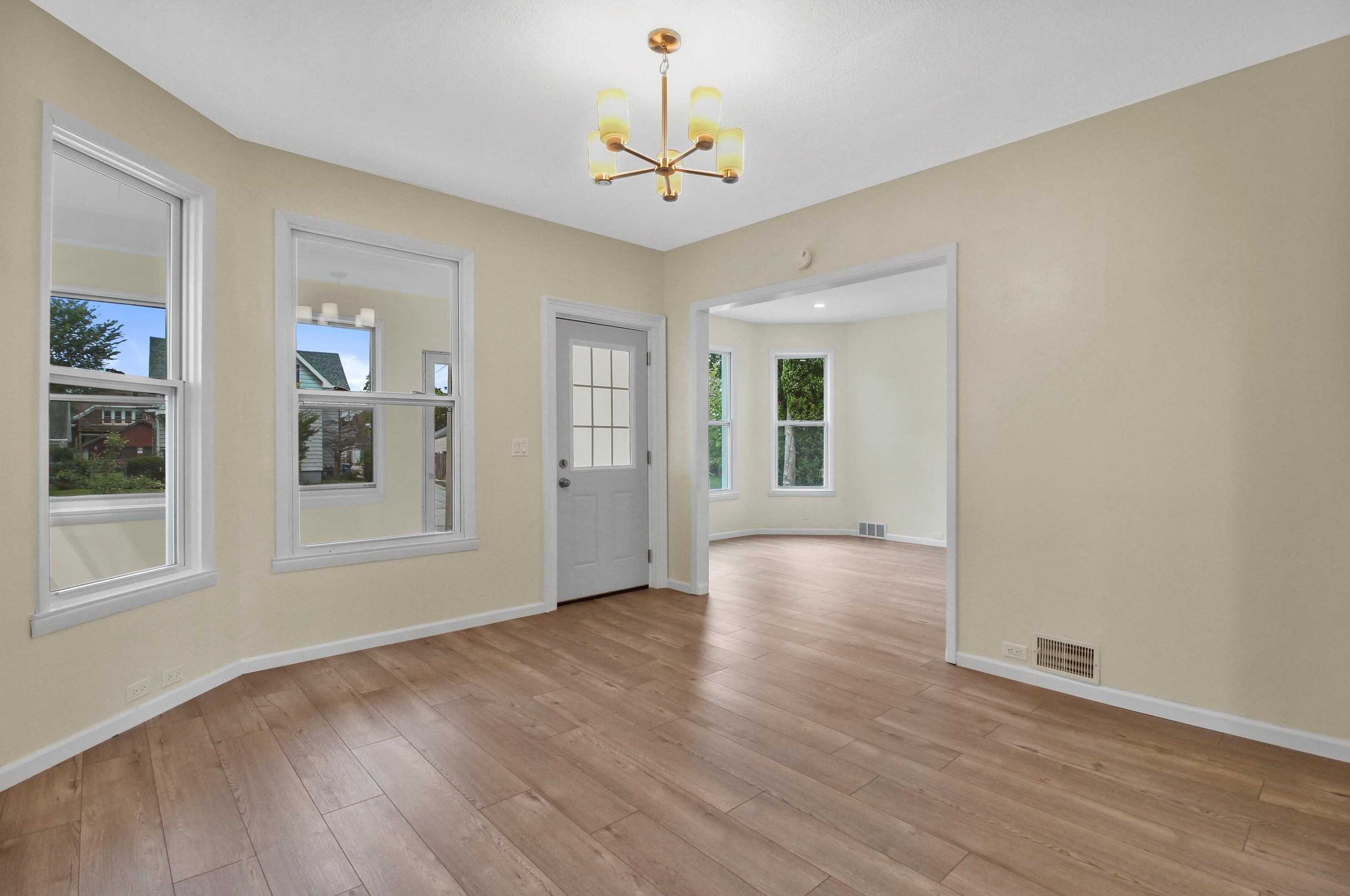 1515 Boyd Ave, Racine, WI 53405-3525