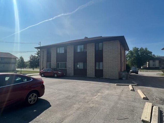 10404 Hampton Ave, Milwaukee WI  53225-4078 exterior