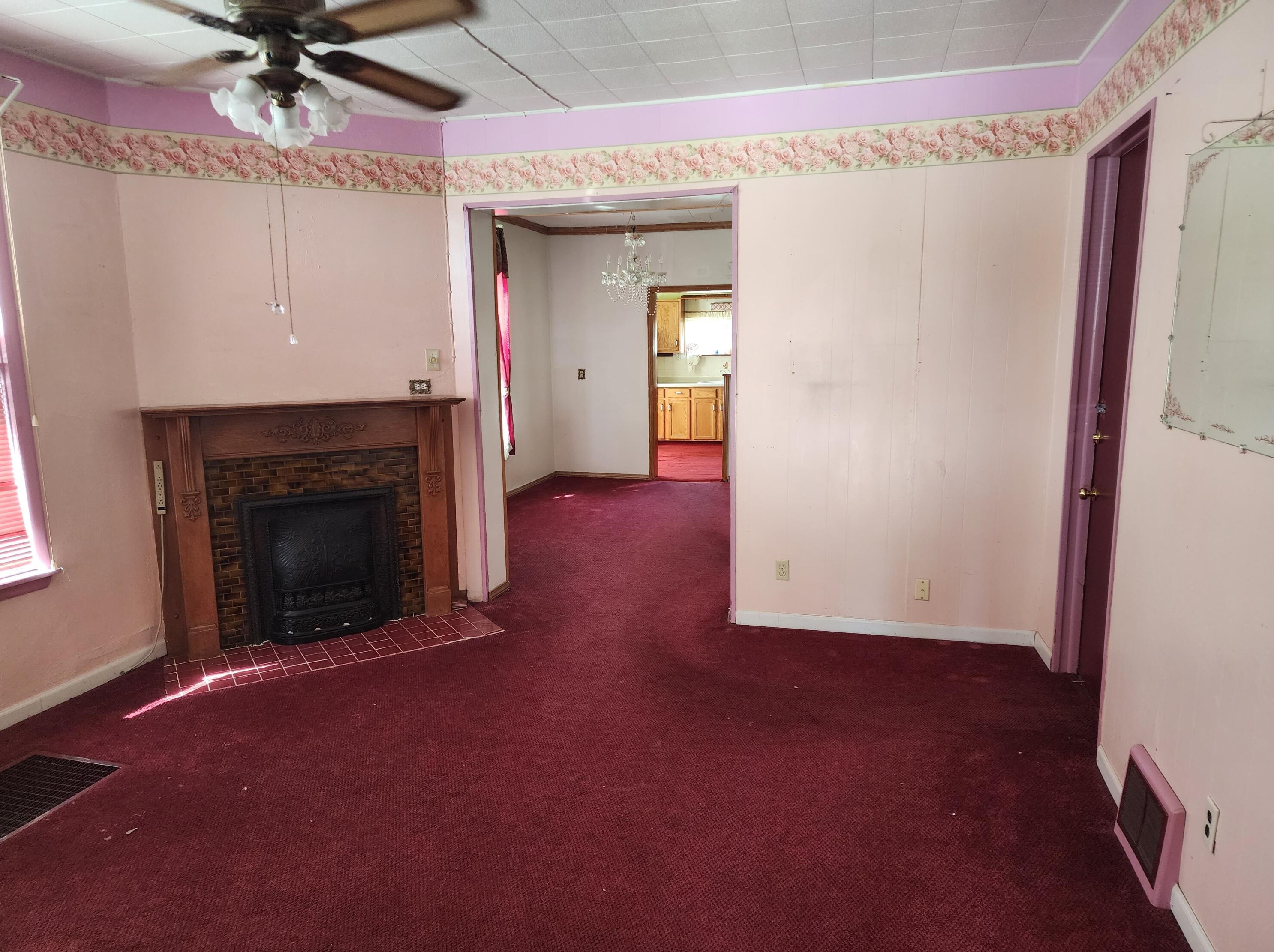 1114 N Chicago Ave, South Milwaukee, WI 53172