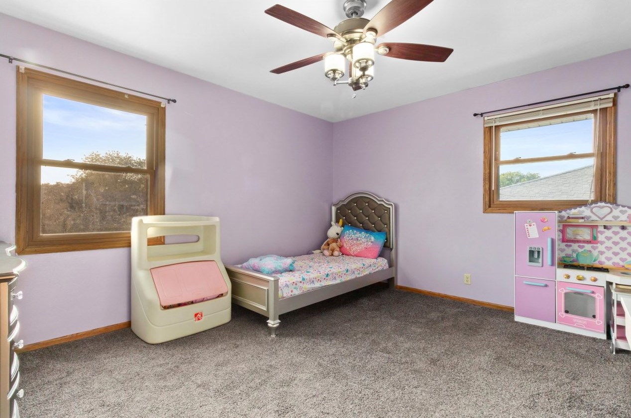 6161 Delaware Ave, Cudahy WI 53110-2867 exterior