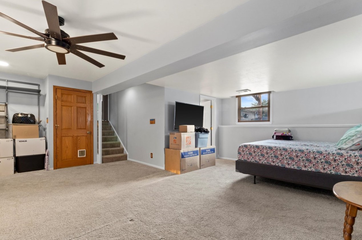 6161 Delaware Ave, Cudahy WI 53110-2867 exterior