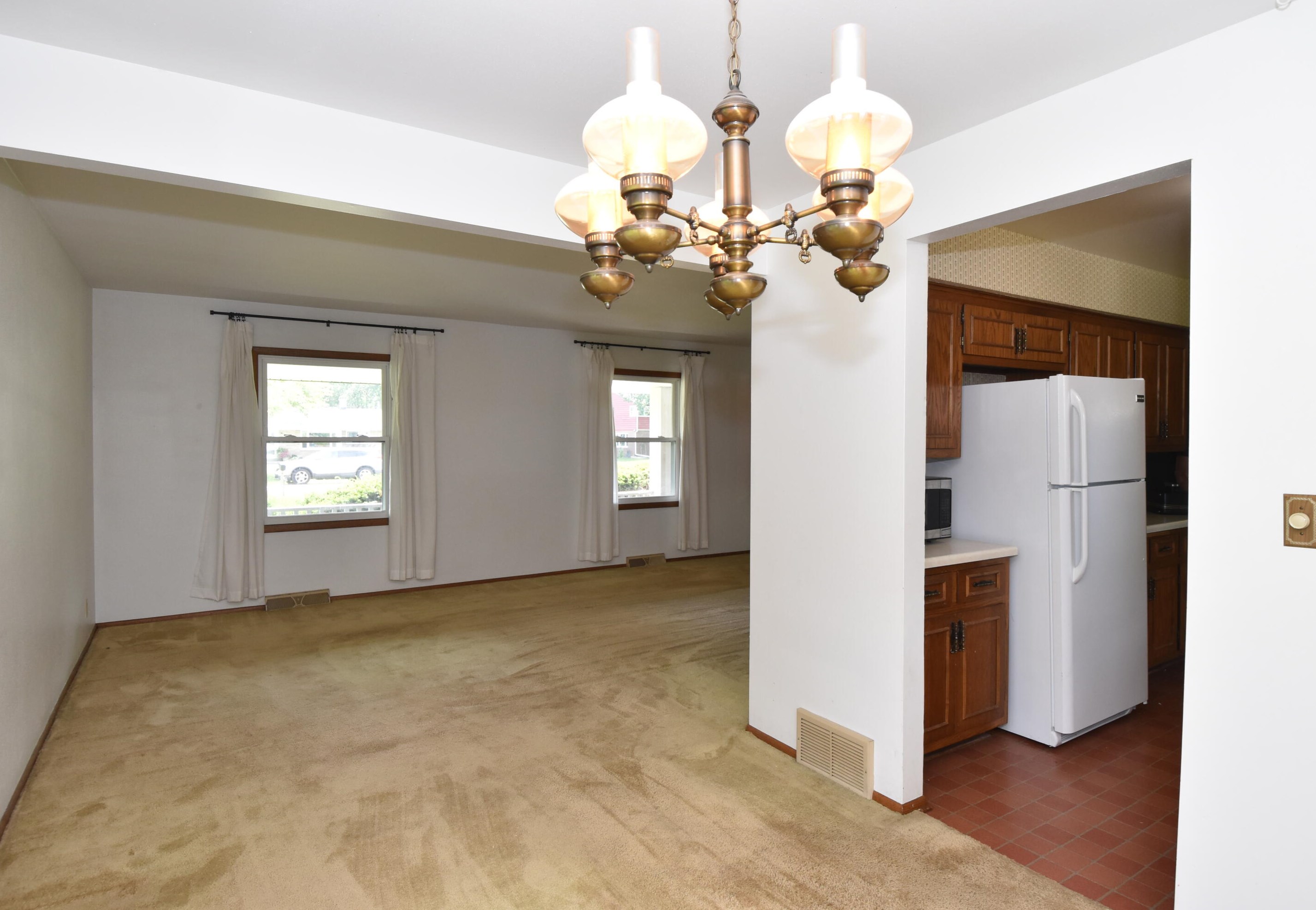 1518 Autumn Dr, Racine WI 53402-1816 exterior