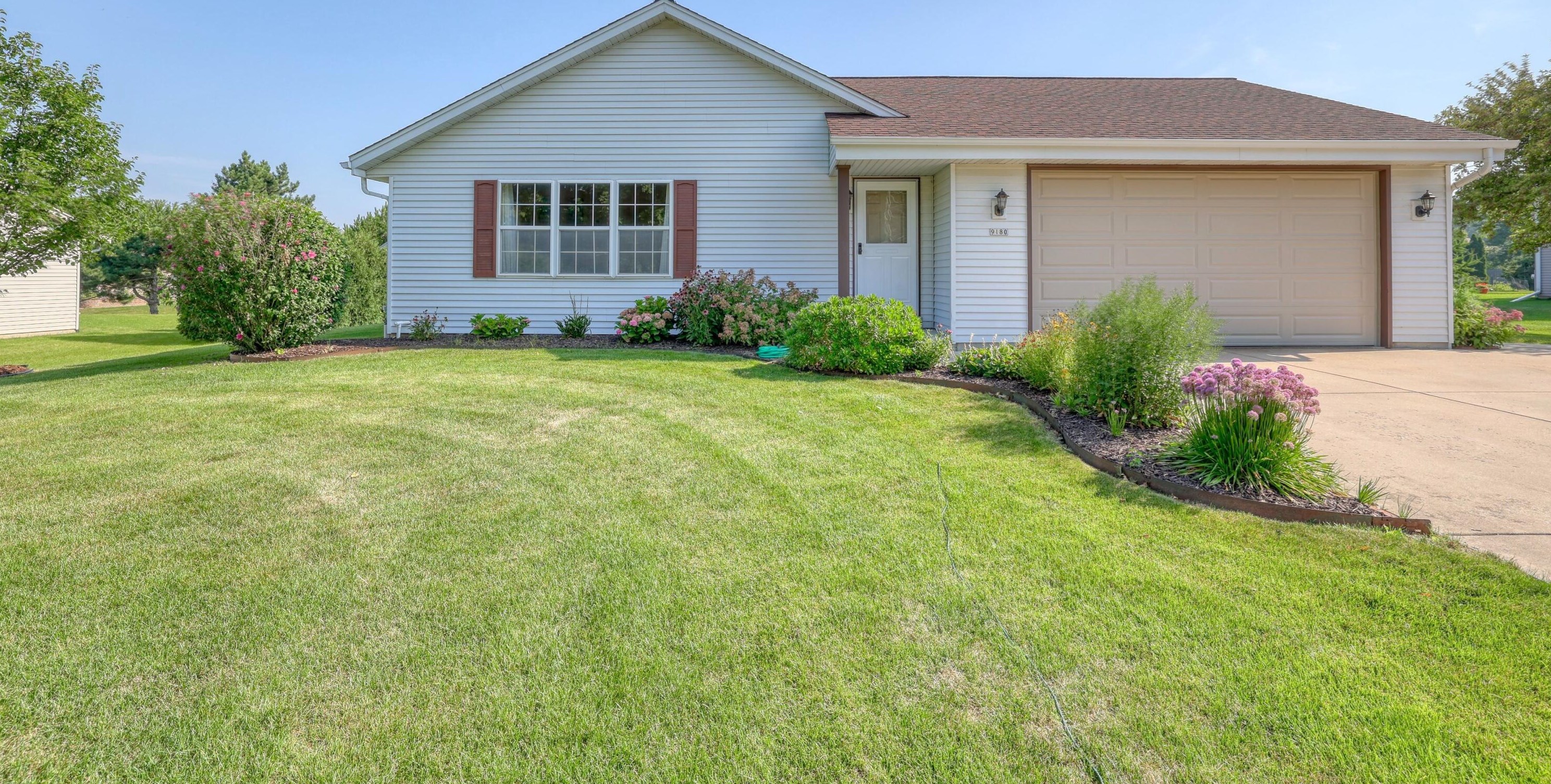 9180 Patricia Blvd, Oak Creek, WI 53154-4765