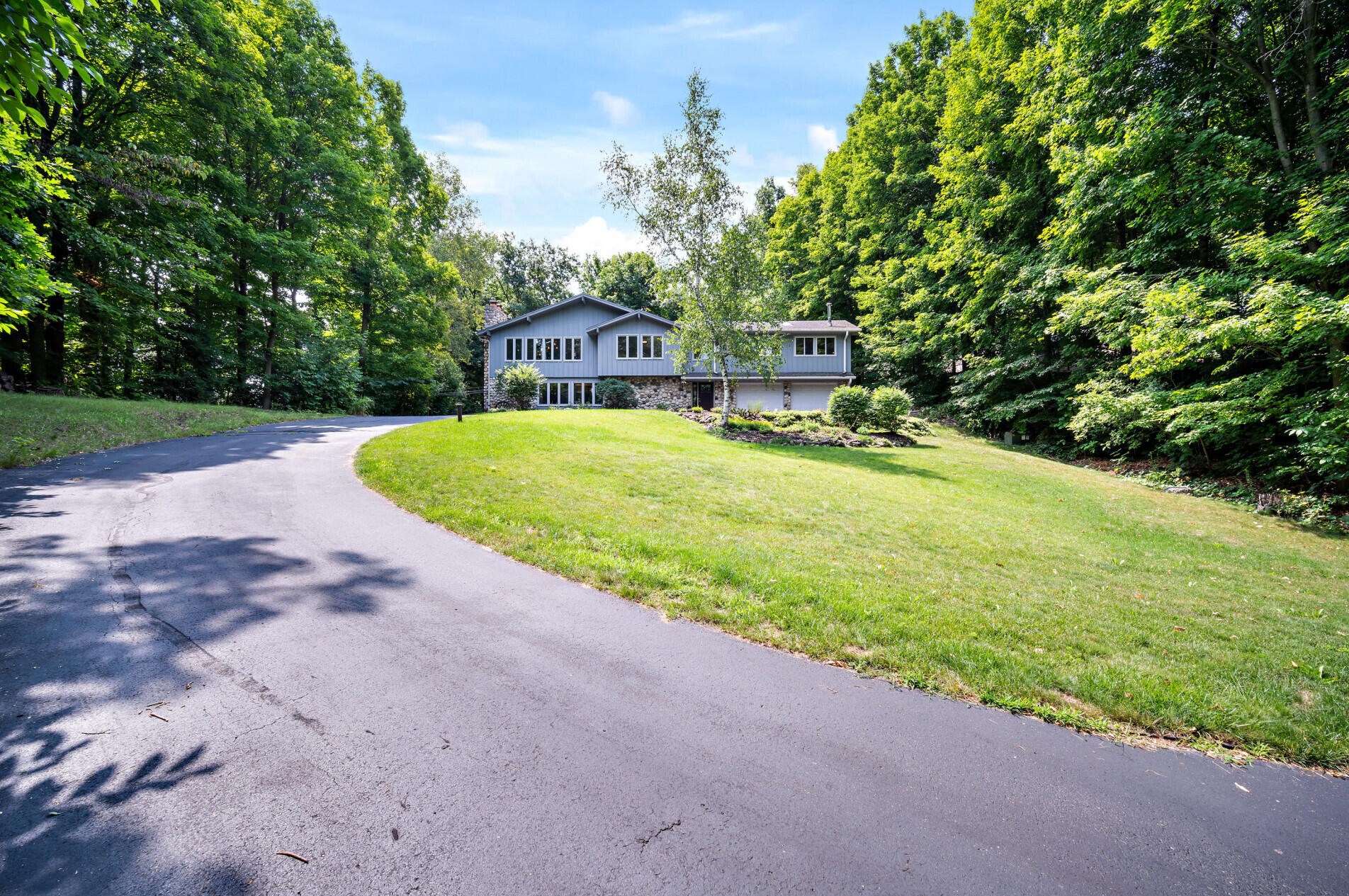3889 Schuster Dr, West Bend, WI 53090