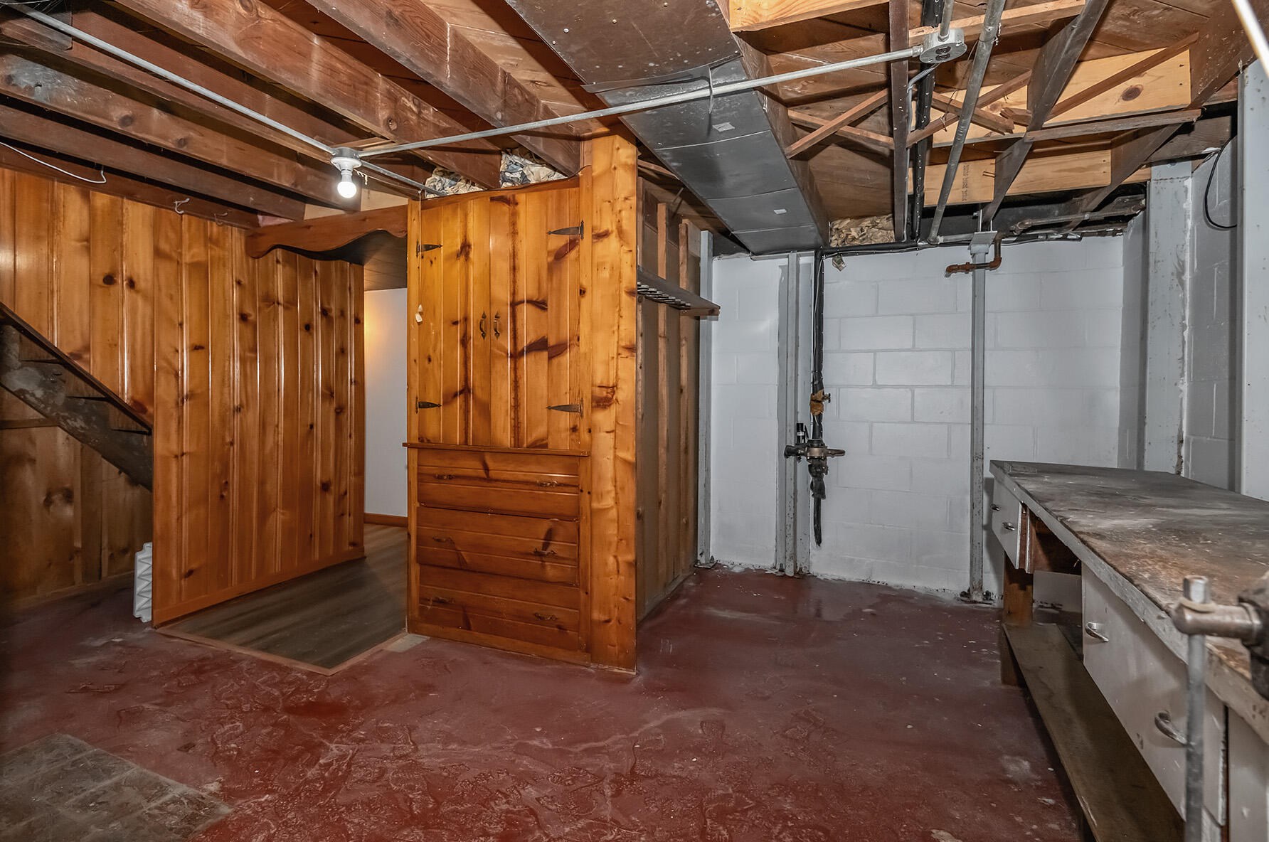 1341 107, Milwaukee WI 53225-3930 exterior