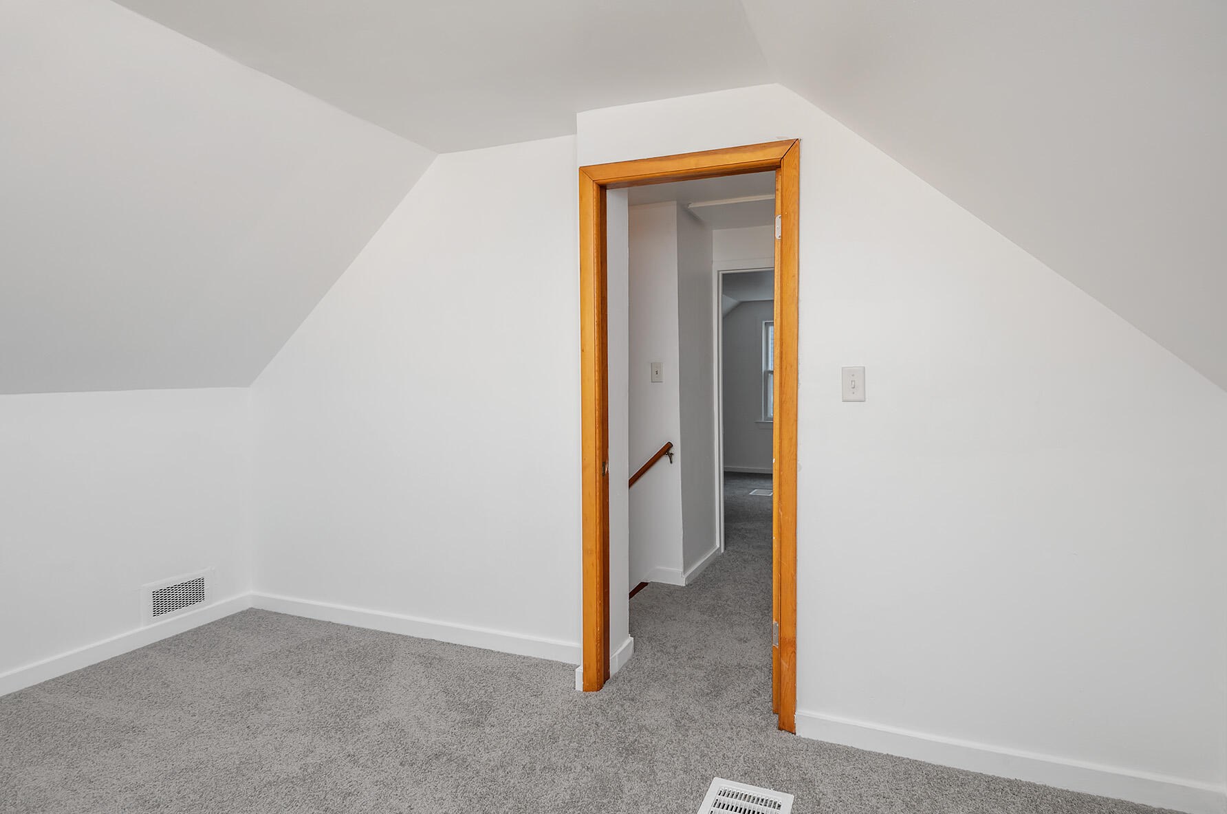 1341 107, Milwaukee WI 53225-3930 exterior