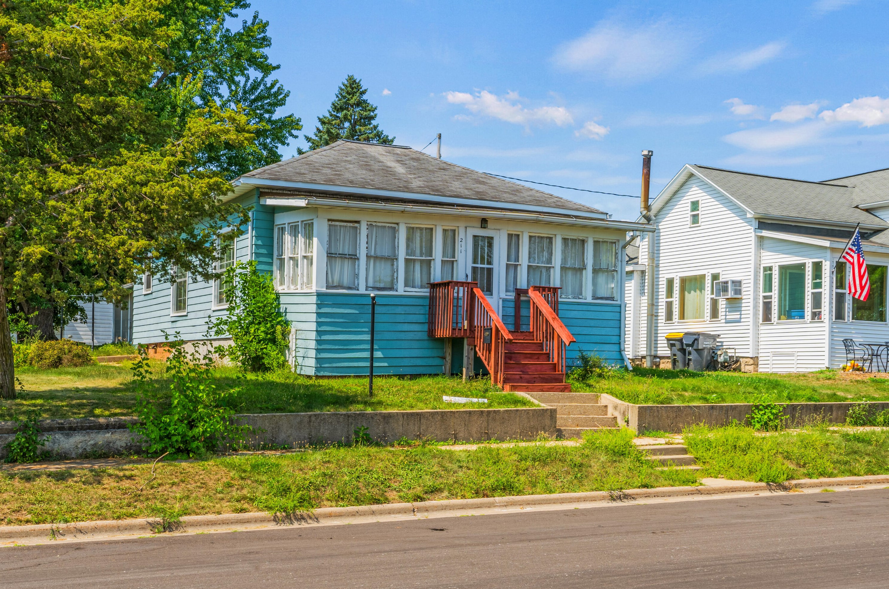 211 Mclean Ave, Tomah, WI 54660
