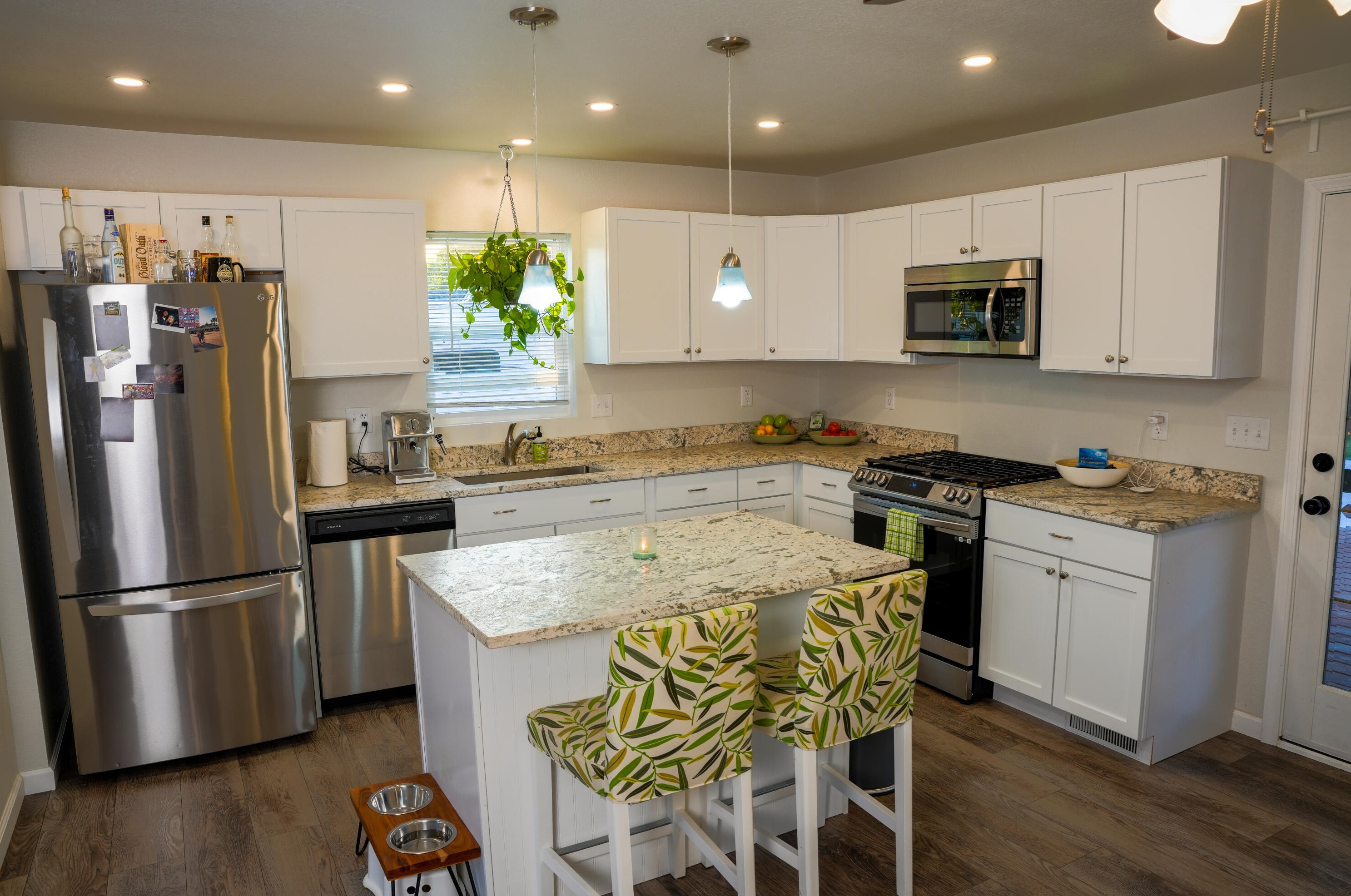 1718 Ellis Ave, Racine WI  53402-2749 exterior
