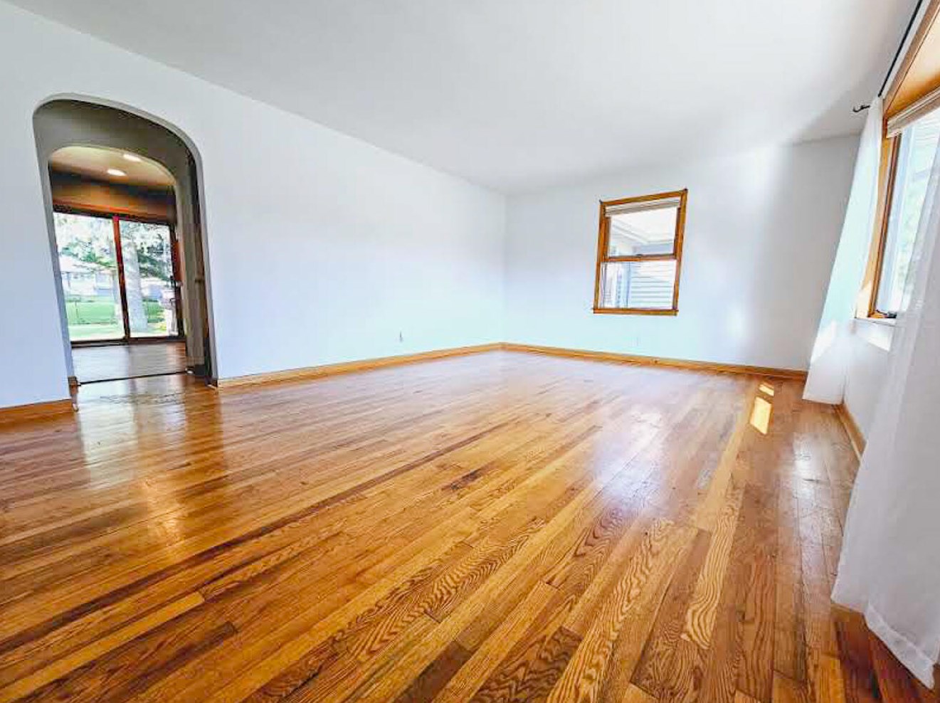 2710 James Blvd, Racine WI 53403-3250 exterior