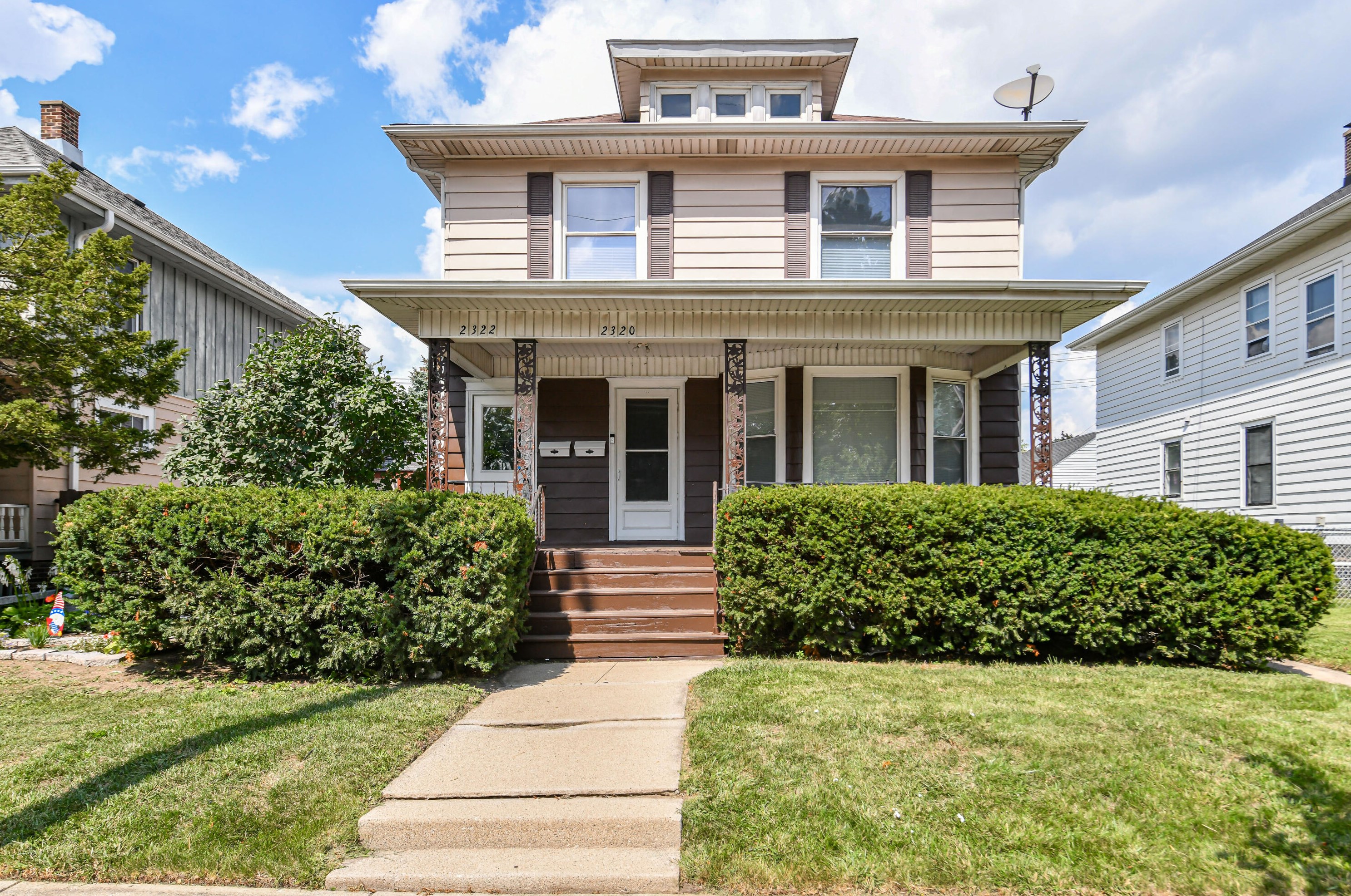 2320 Kinzie Ave, Racine, WI 53405-2643
