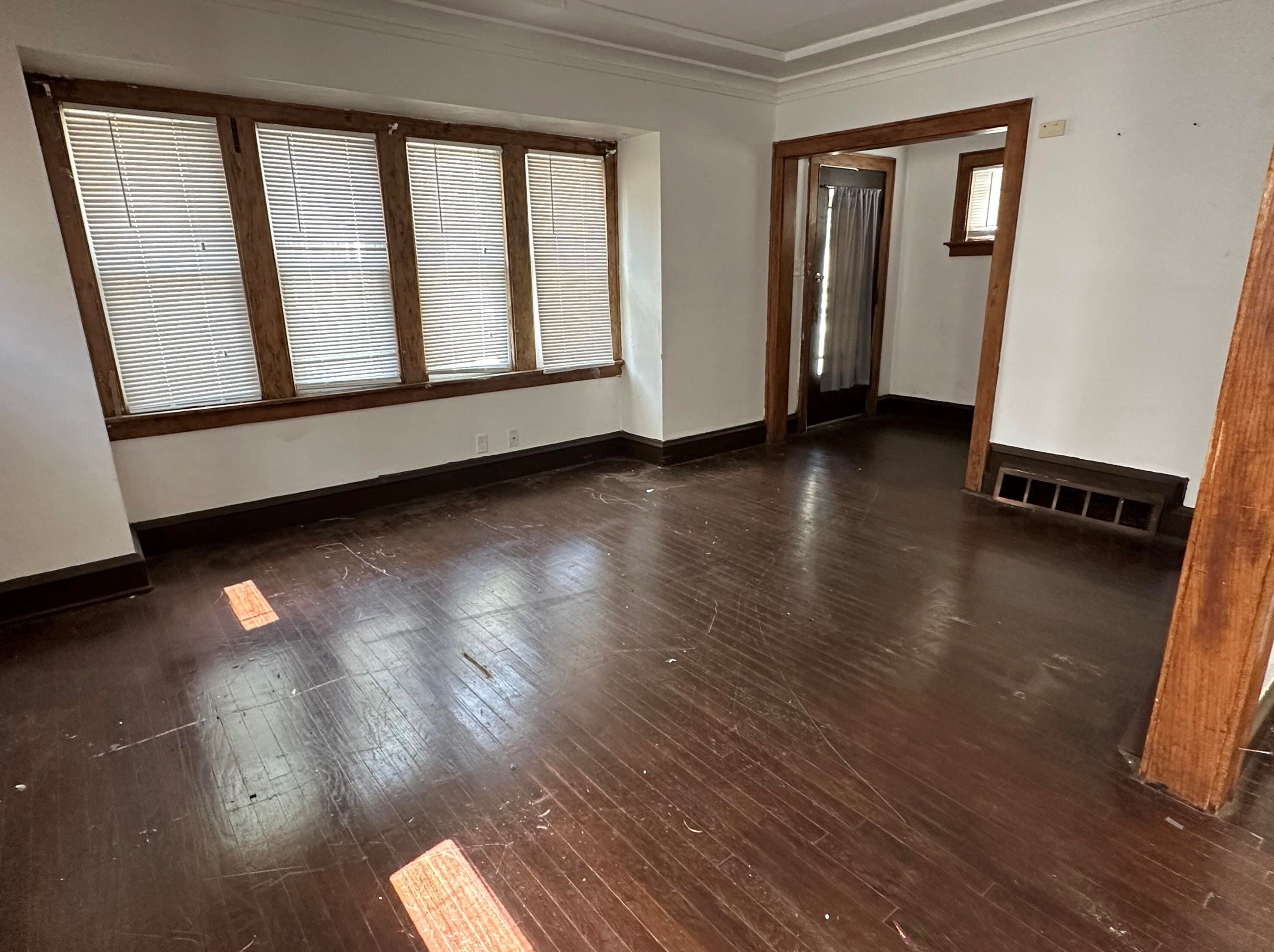 4918 N 37th St, Milwaukee, WI 53209