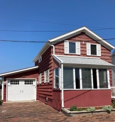 616 46th Pl, Kenosha, WI 53140