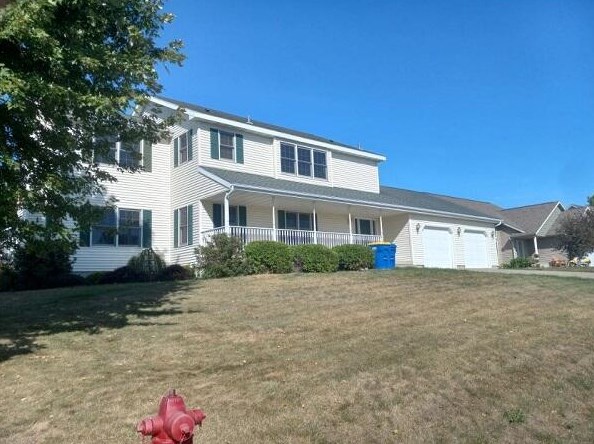707 Derek Ln, Viroqua, WI 54665