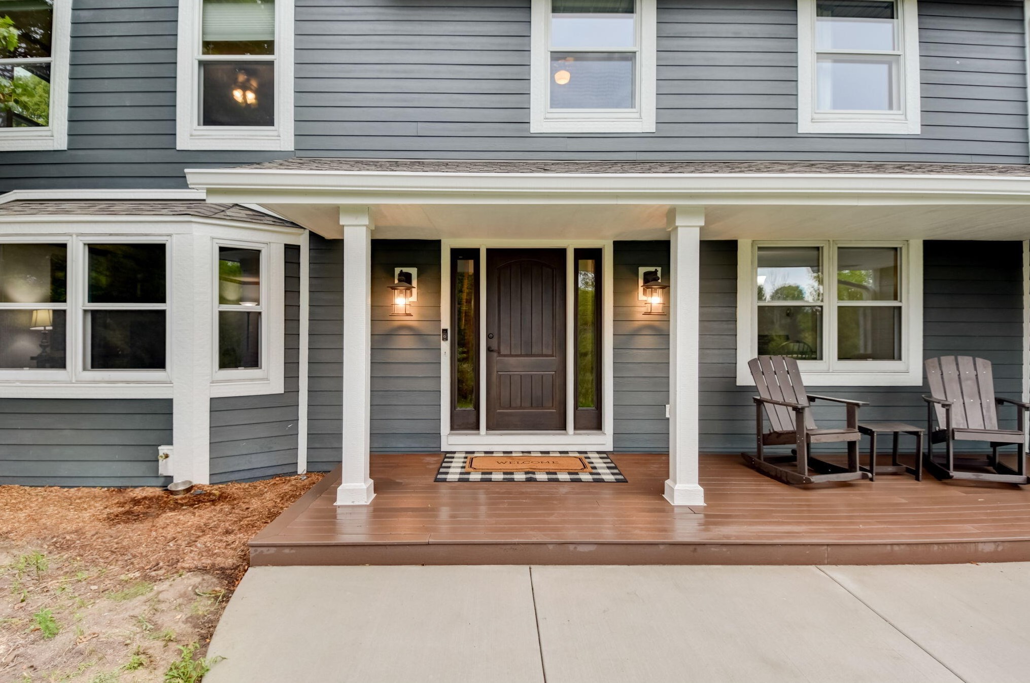 5703 Oakdale Ct, Grafton, WI 53024-9686