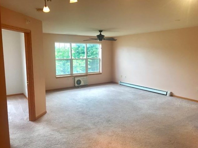7307 N Port Washington Rd #307, Milwaukee, WI 53217
