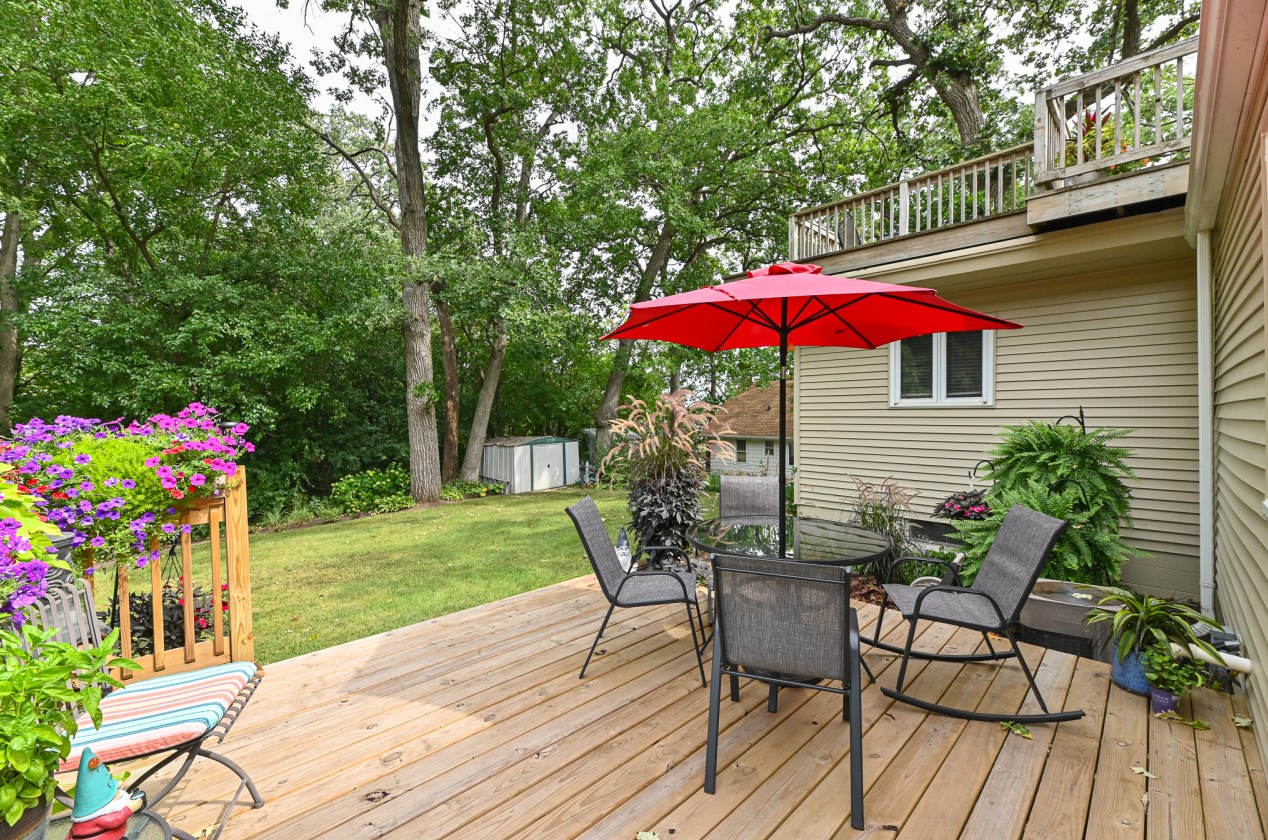 34116 Oakdale Ct, Lyons WI  53105-9231 exterior