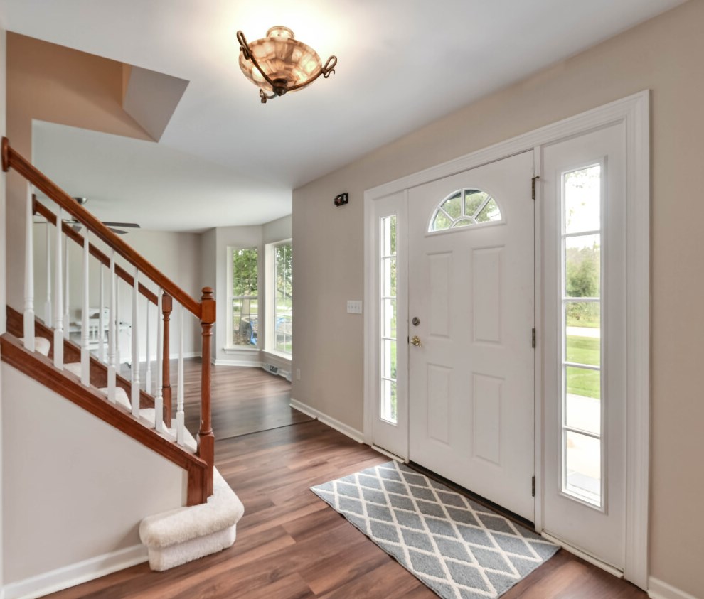 19351 Black Forest Dr, Brookfield, WI 53045-6011