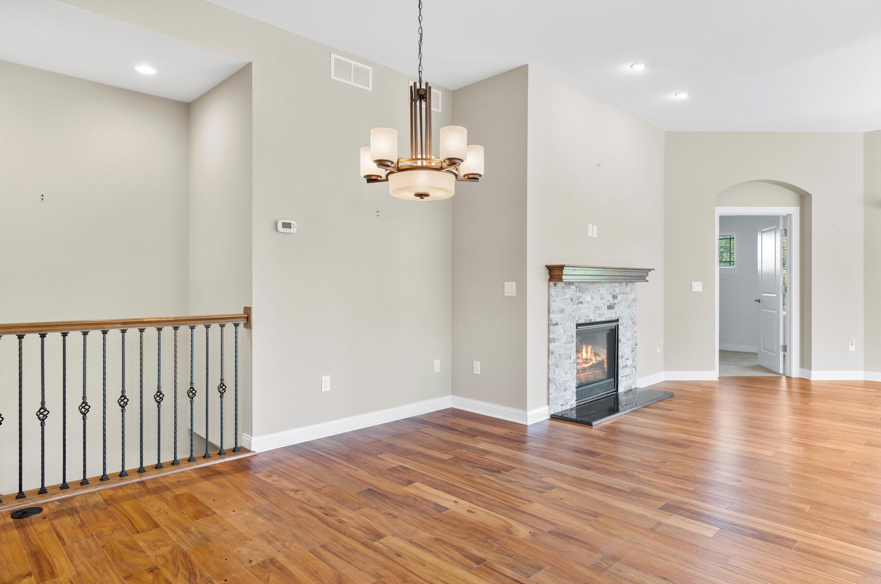 3086 Villa Dr, Hales Corners WI  53132-7707 exterior