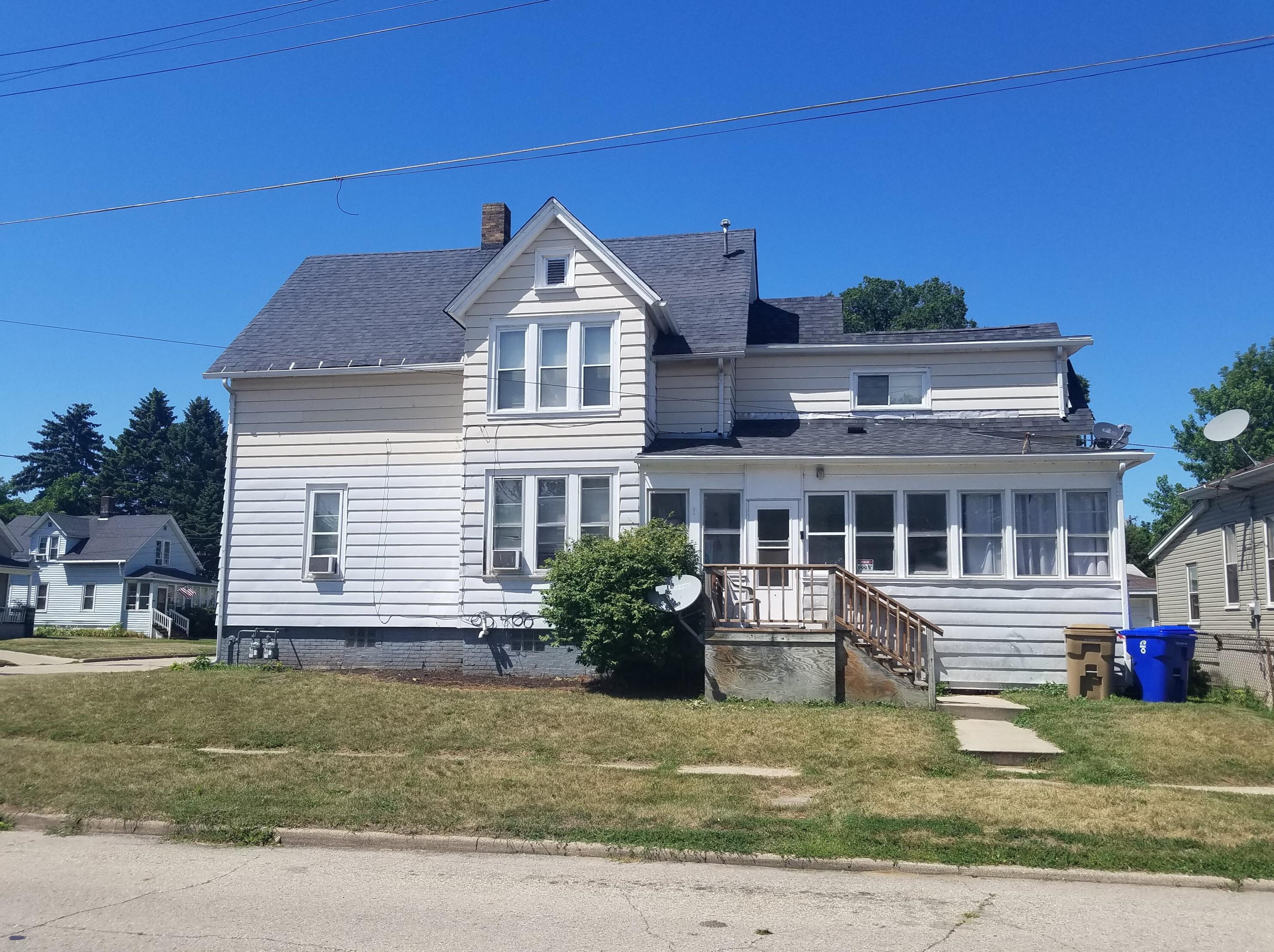 4623 10th Ave, Kenosha, WI 53140