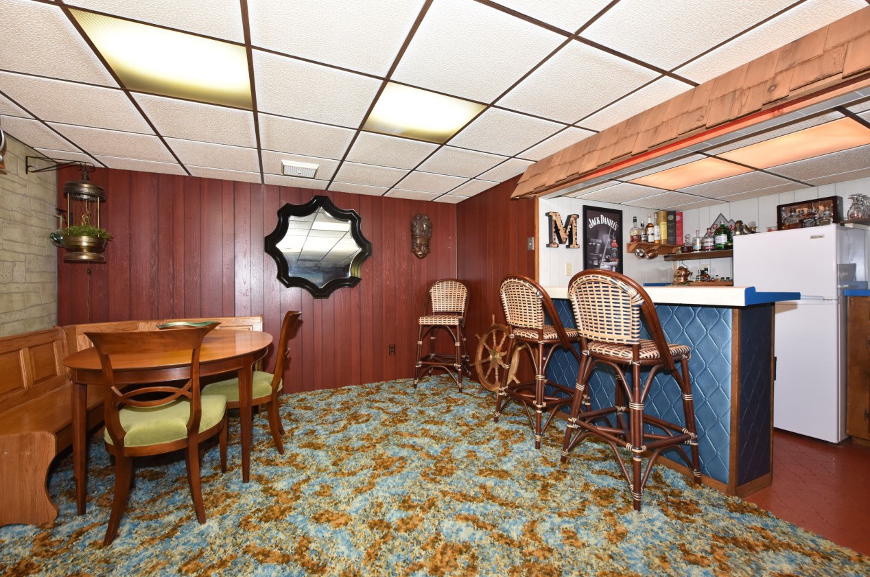 3051 Green Bay Rd, Port Washington WI  53074-9767 exterior