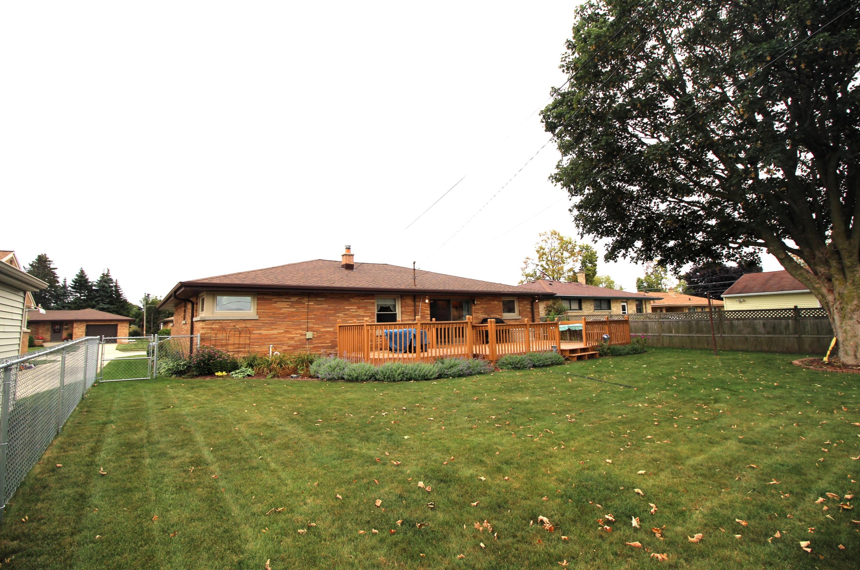 2614 14th St, Sheboygan, WI 53081-6227