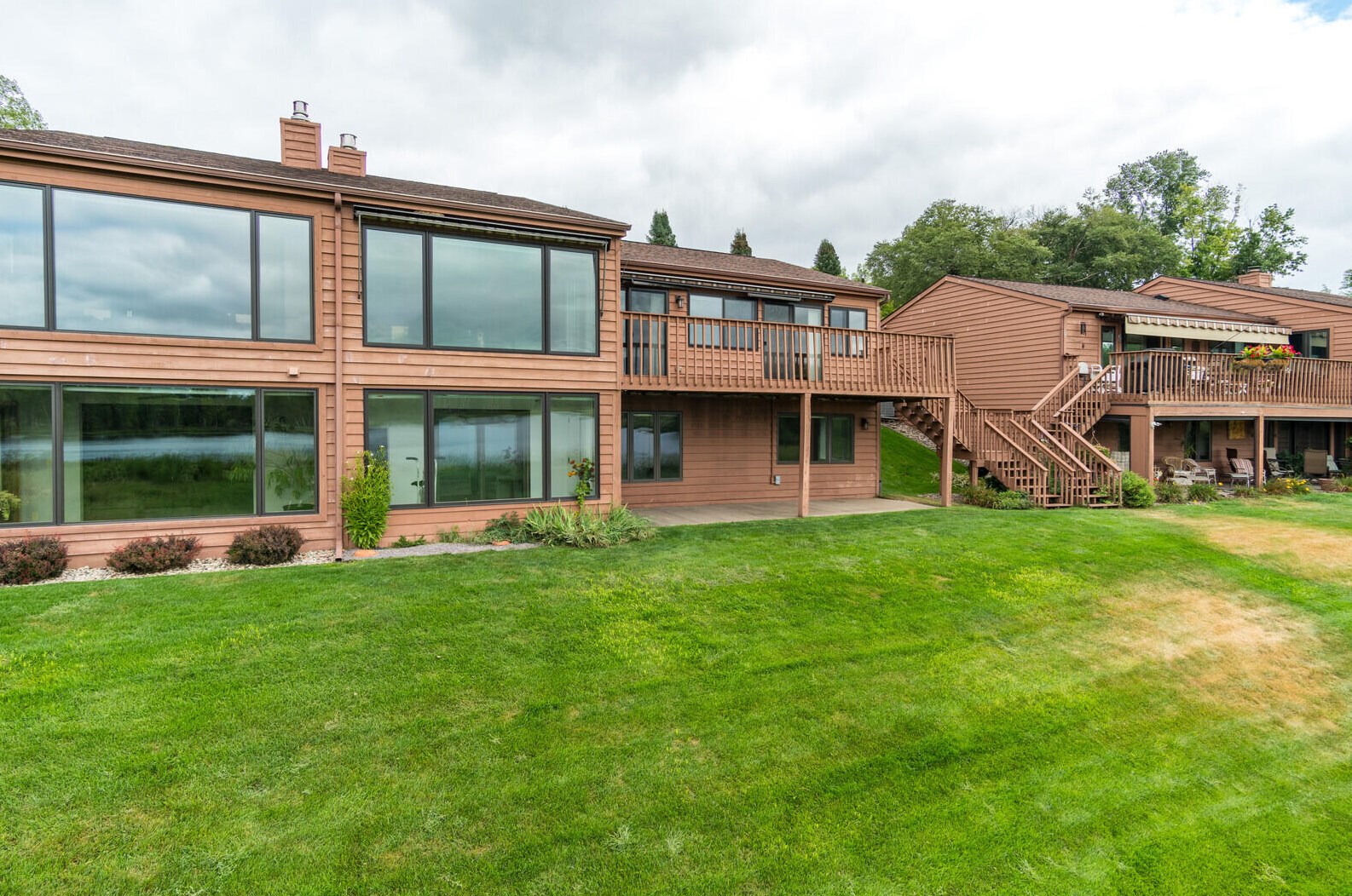 3350 Bayside Ct, La Crosse, WI 54601