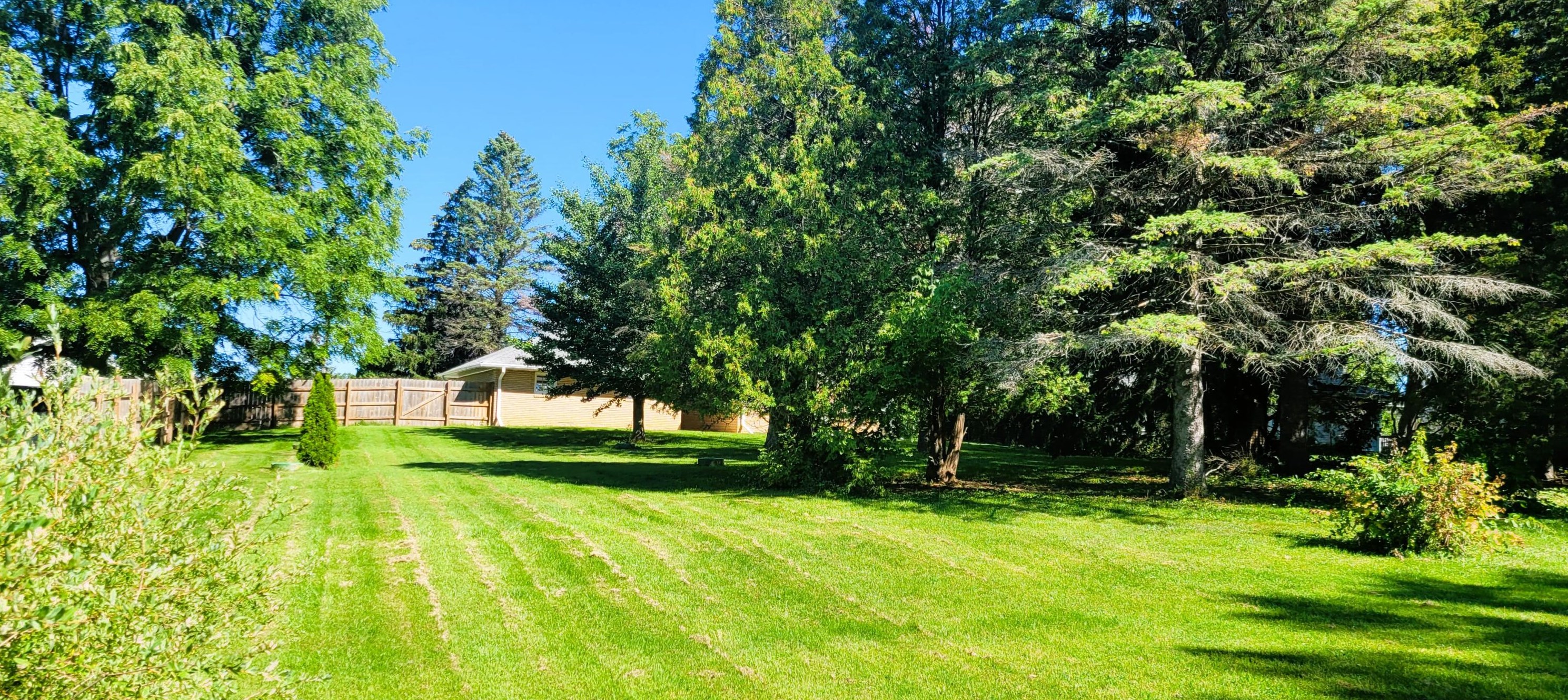 3881 Obrien Rd, Oak Creek WI  53154-6019 exterior