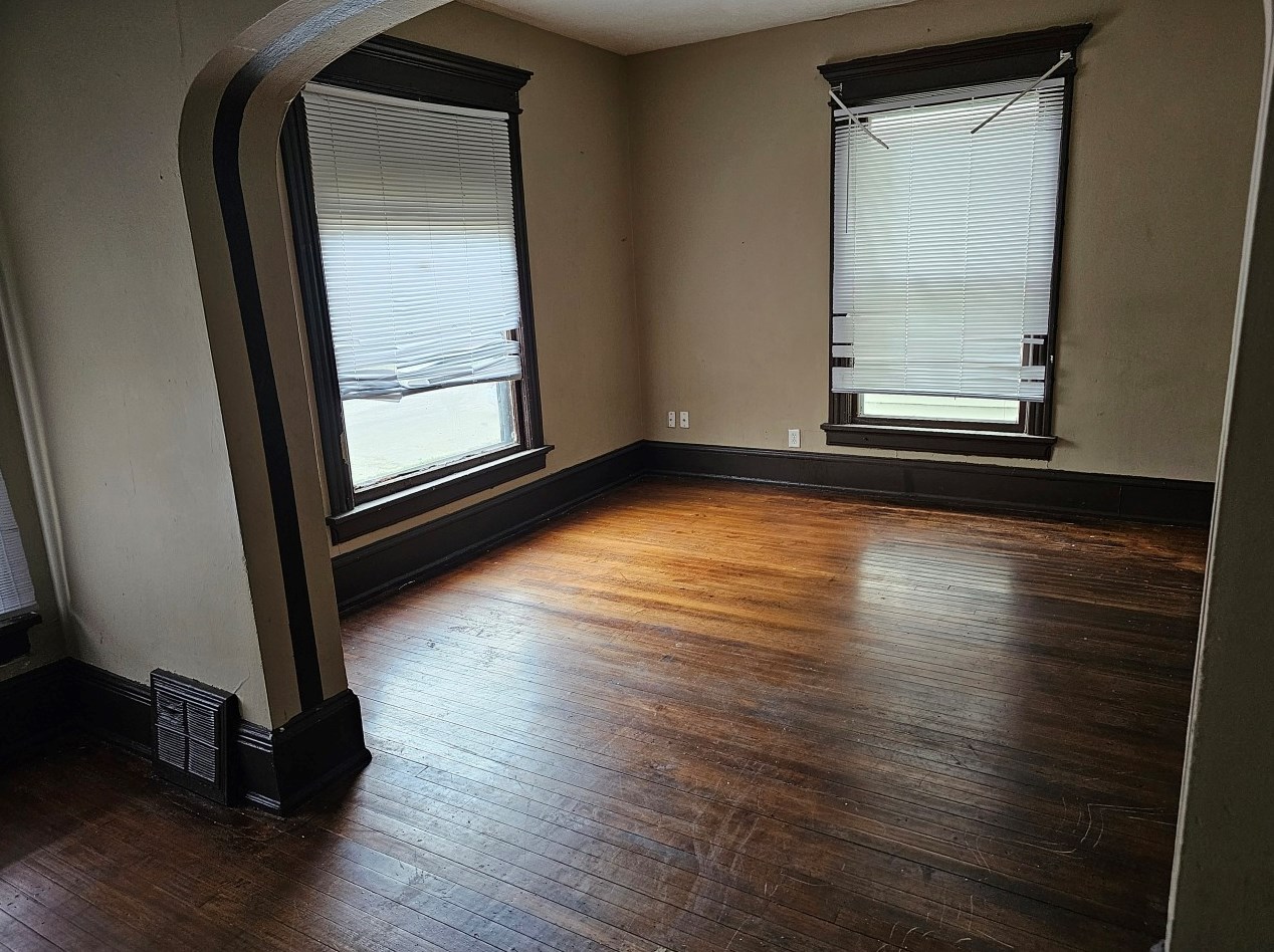 2125 N 29th St, Milwaukee, WI 53208