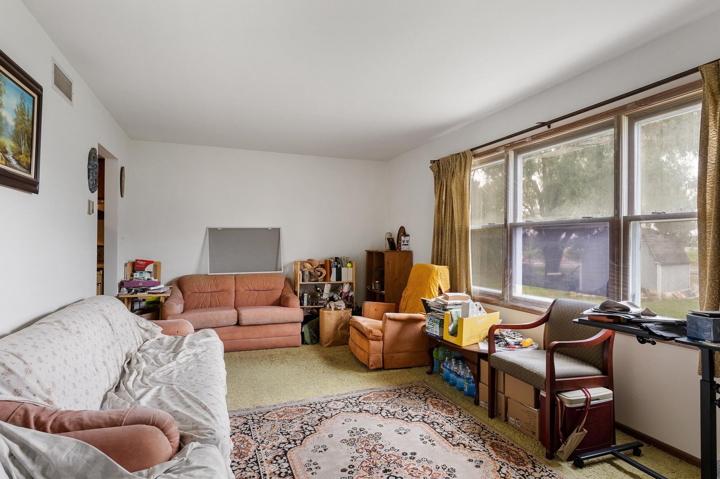 11204 W Forest Home Ave #11206, Hales Corners, WI 53132
