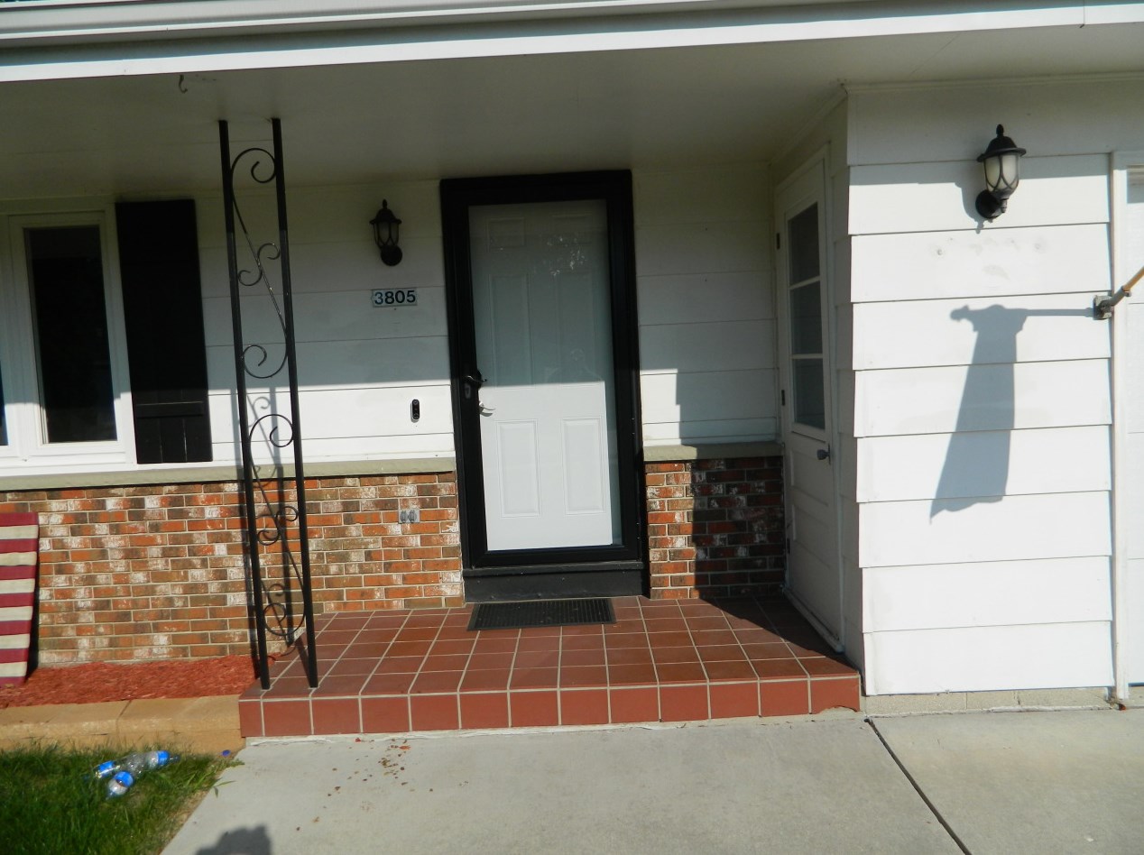 3805 17th St, Sheboygan, WI 53081-7141