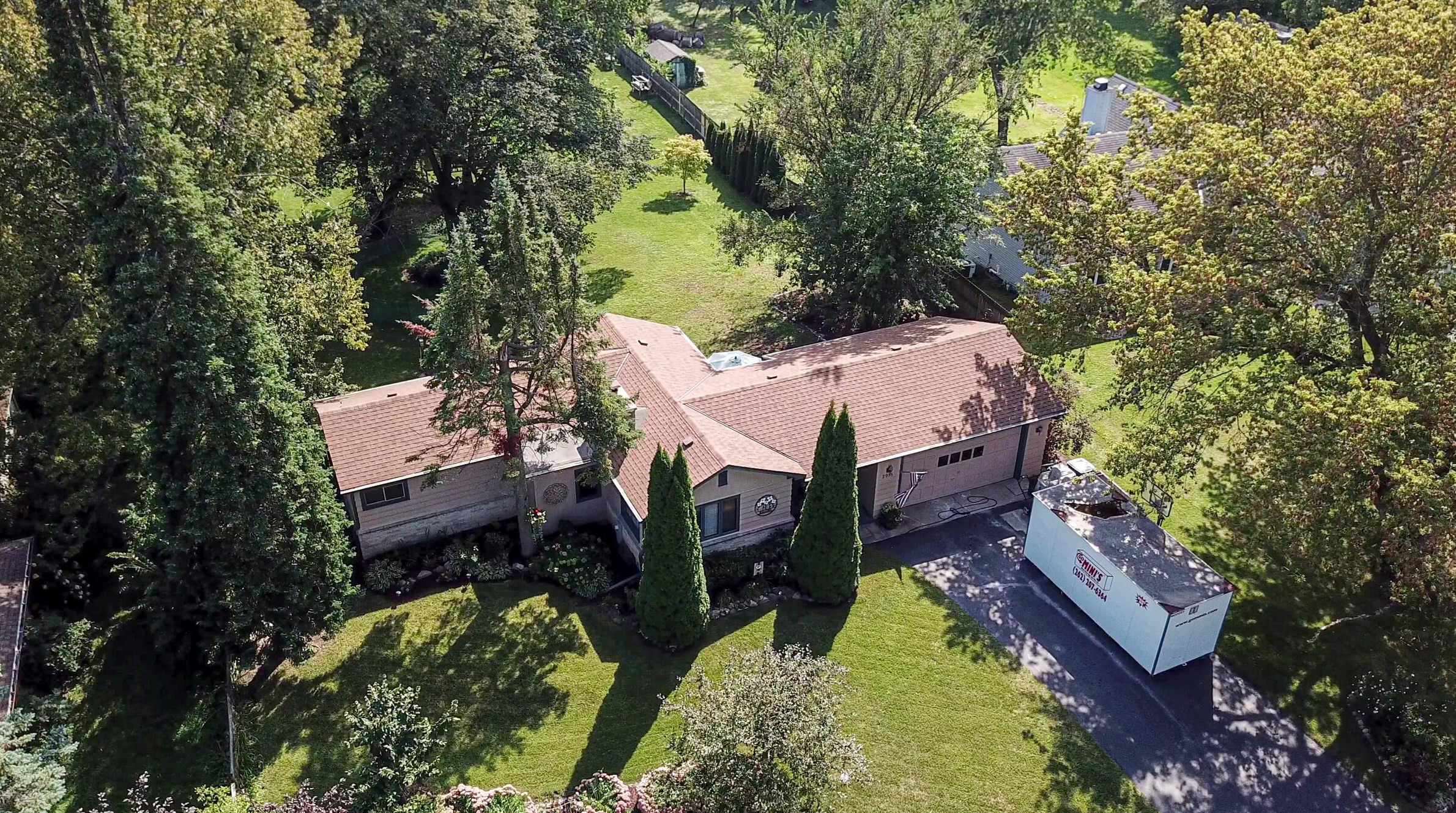 2915 Franklin Ter, Hales Corners, WI 53132-9331