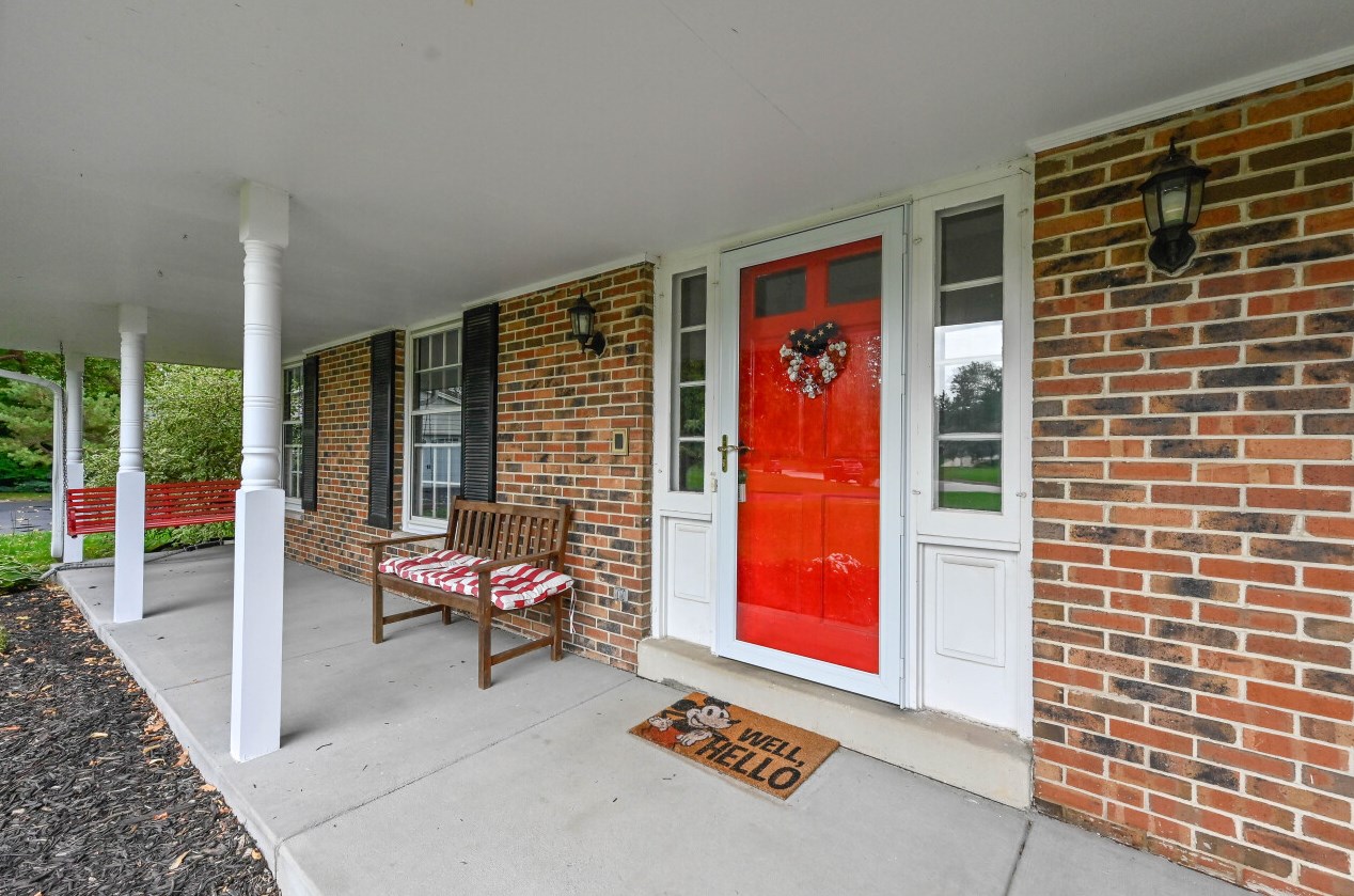 2250 Brittany Ct, Brookfield, WI 53045-4901