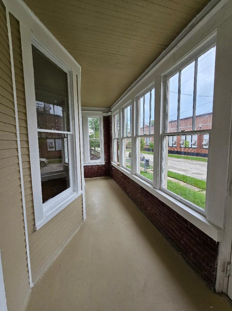 1112 13th St, Racine, WI 53403