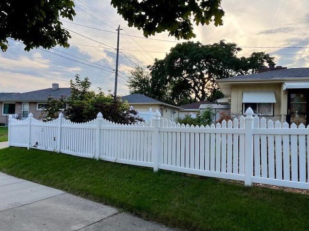 3611 Kimberly Ave, Cudahy, WI 53110-3019